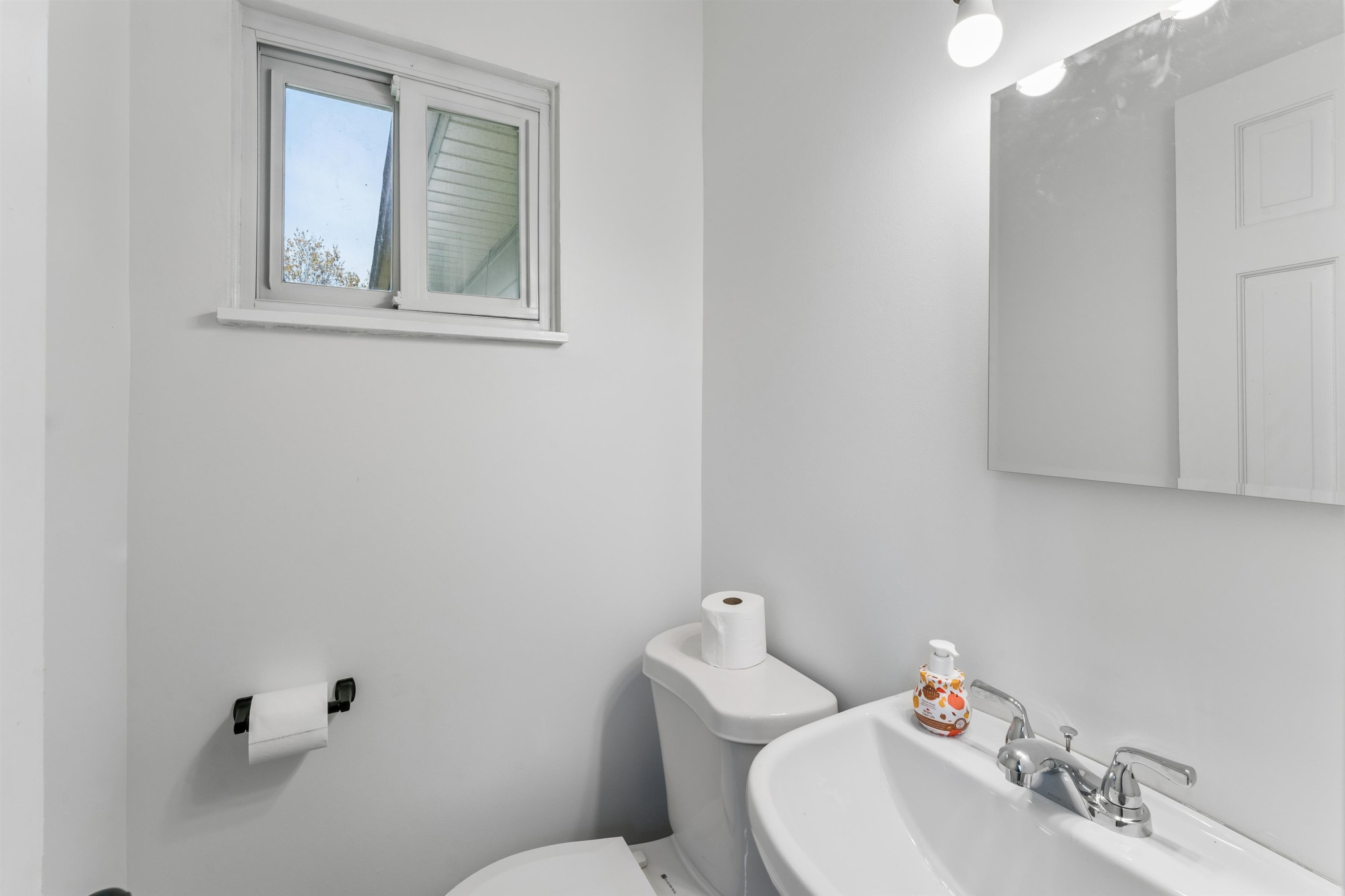 6058 Meadowwood Lane, Grand Blanc, MI 48439 — Photo 17