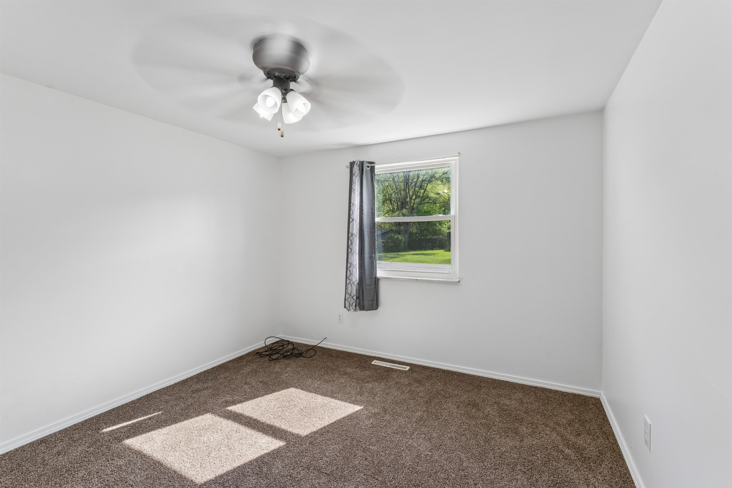 6058 Meadowwood Lane, Grand Blanc, MI 48439 — Photo 20