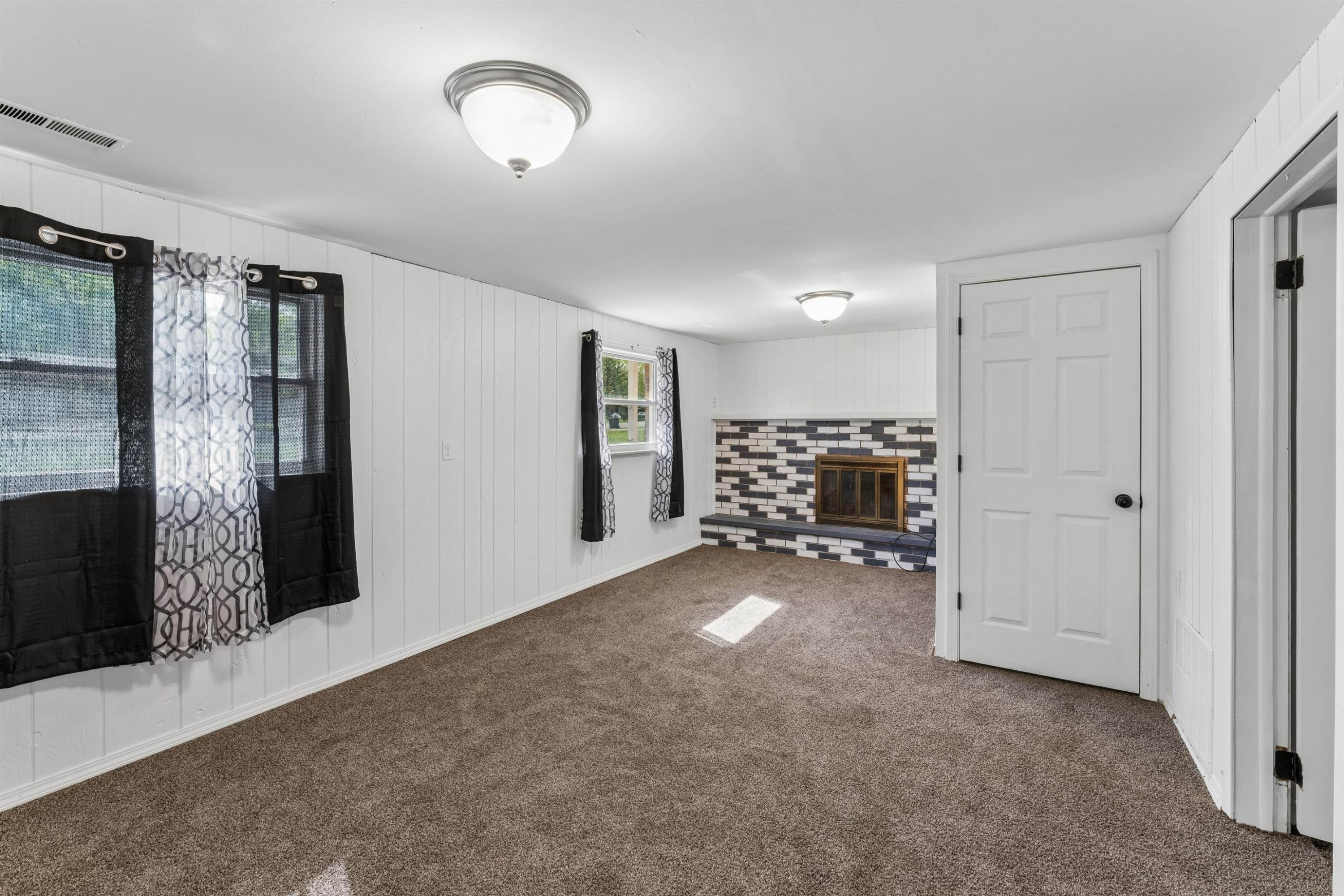 6058 Meadowwood Lane, Grand Blanc, MI 48439 — Photo 25