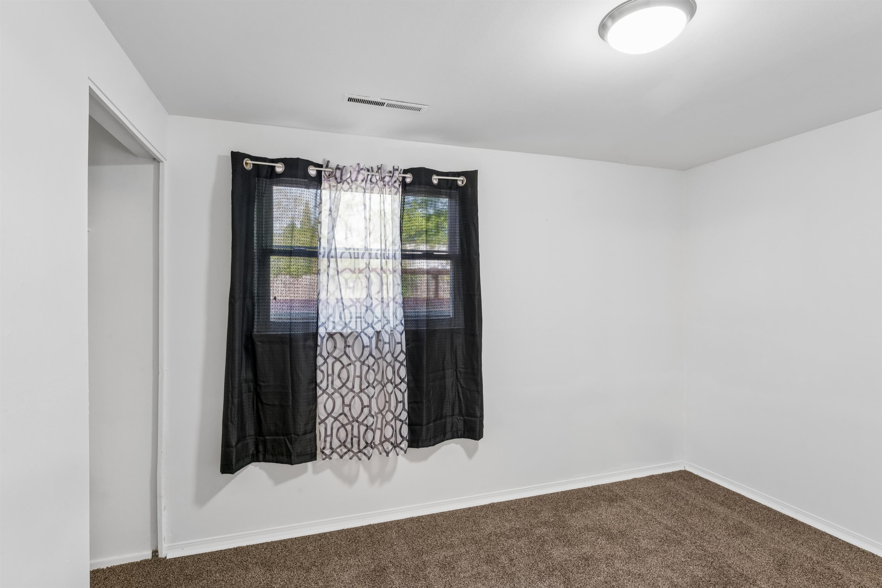 6058 Meadowwood Lane, Grand Blanc, MI 48439 — Photo 27