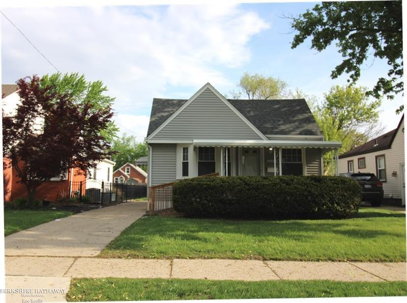 2380 Wiltshire Rd Road, Berkley, MI 48072 — front exterior
