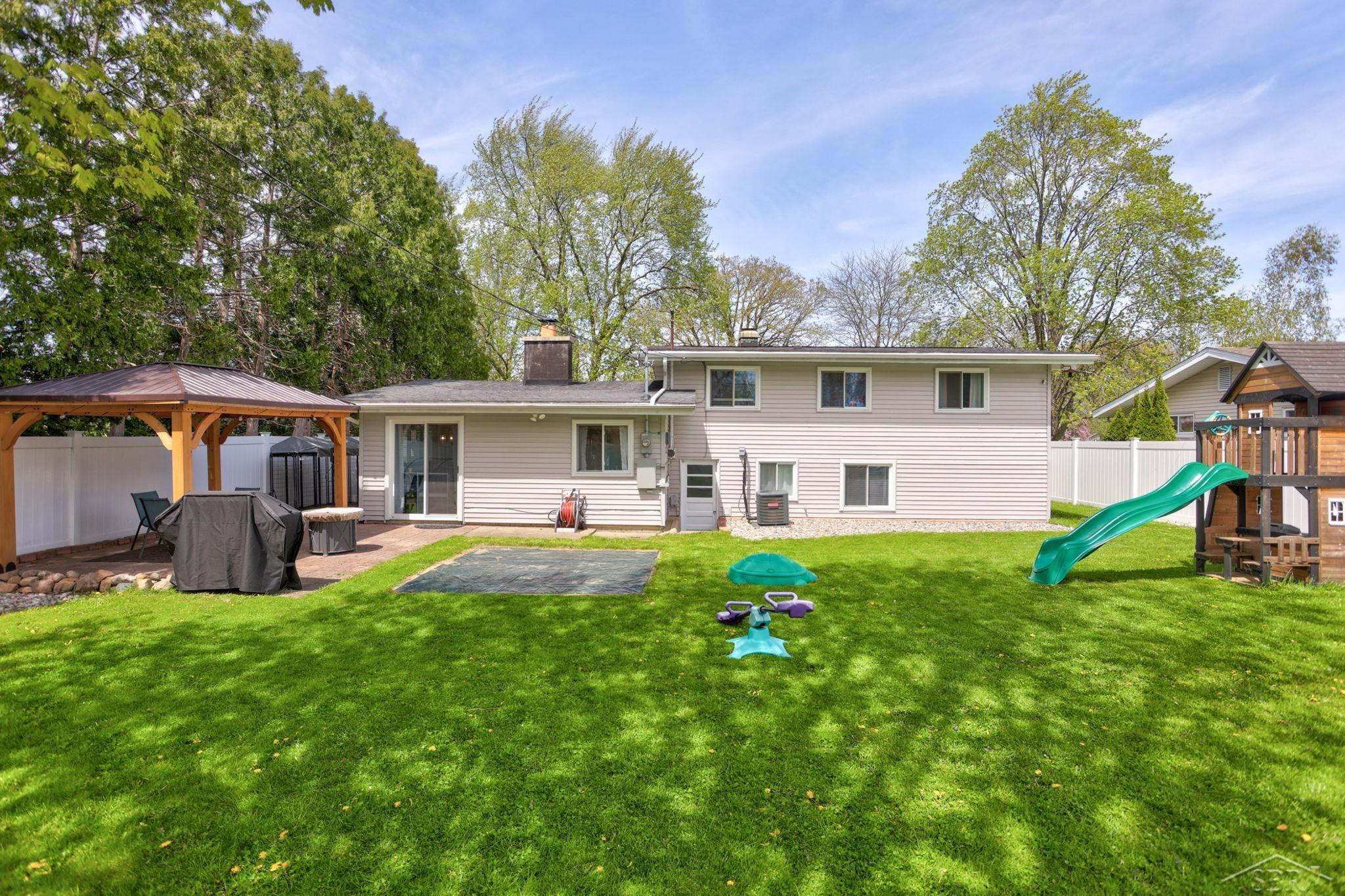 2795 Bradford Drive, Saginaw, MI 48603 — Photo 24