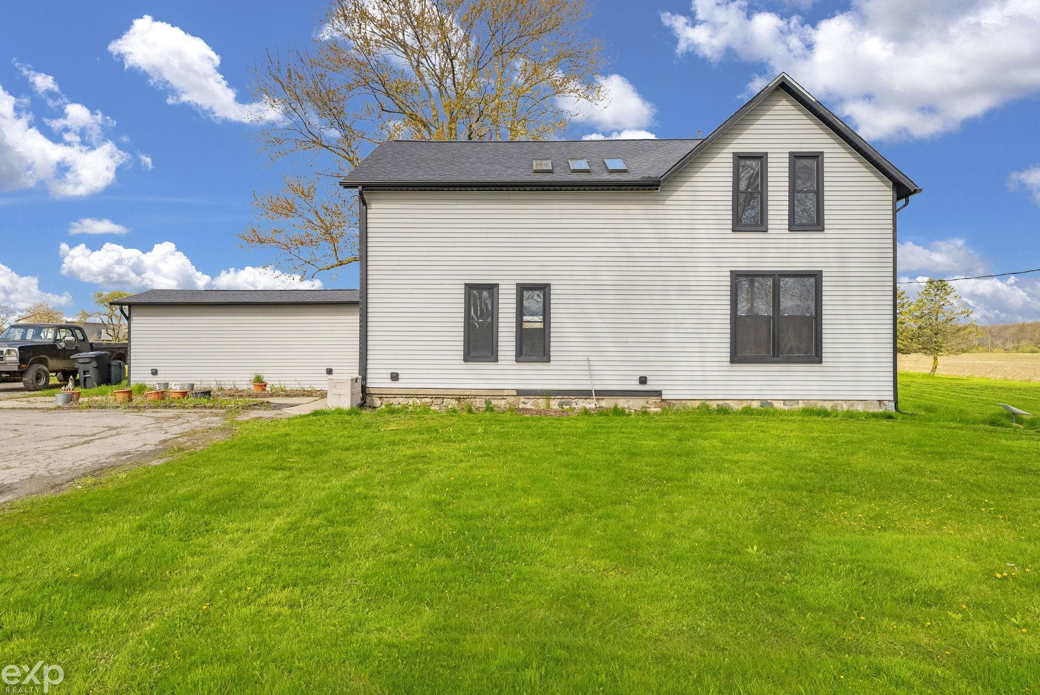 5145 Sheridan Road, Emmett, MI 48022 — Photo 2