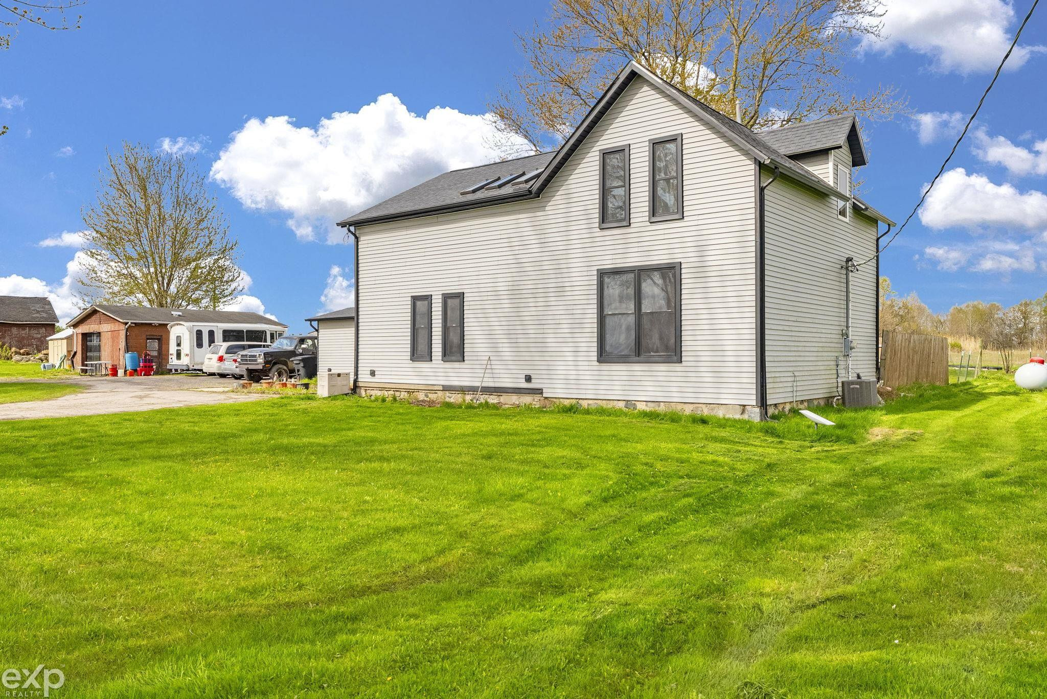 5145 Sheridan Road, Emmett, MI 48022 — Photo 4