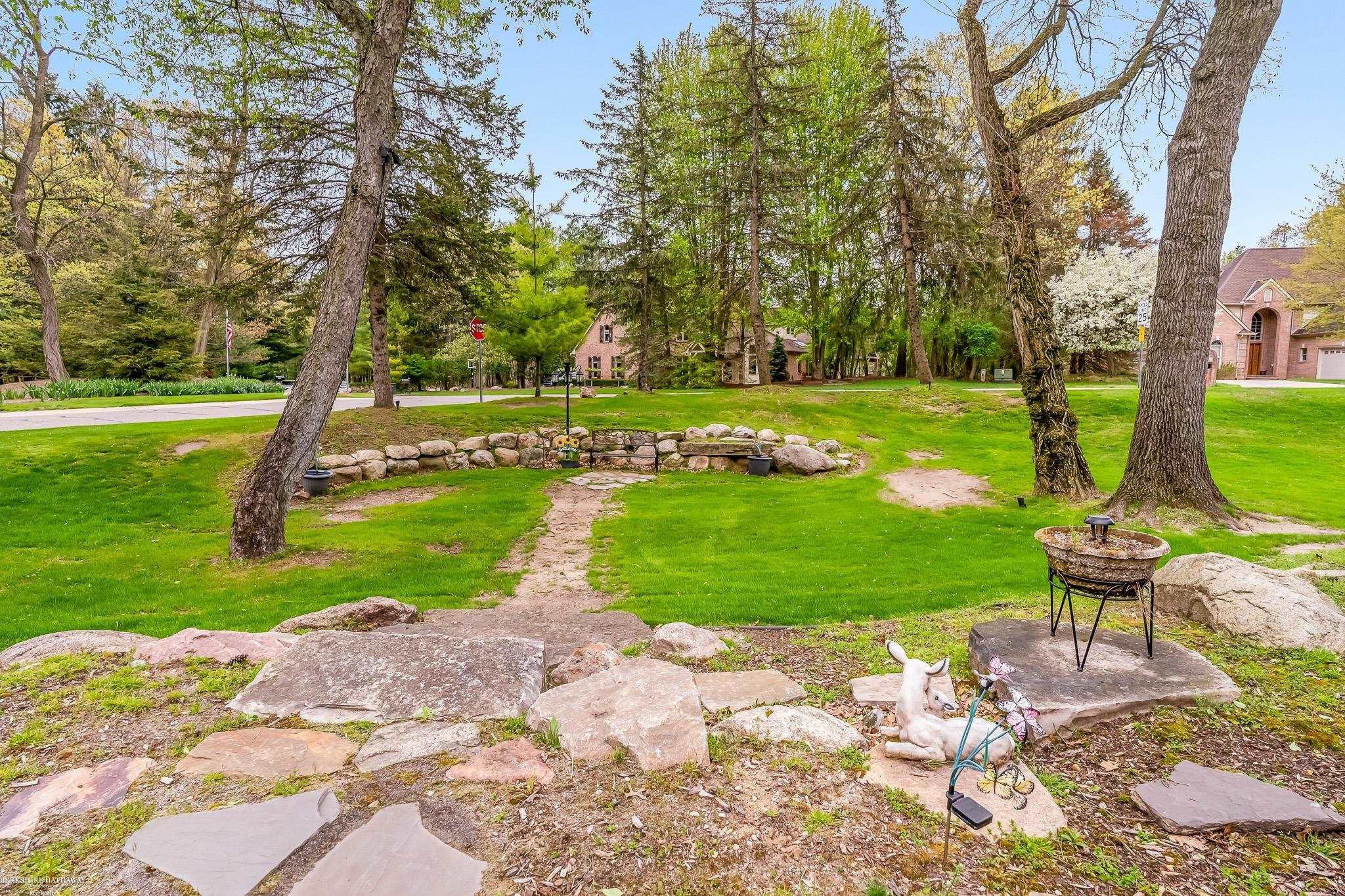 1712 Wood Trail, Oxford, MI 48371 — Photo 7