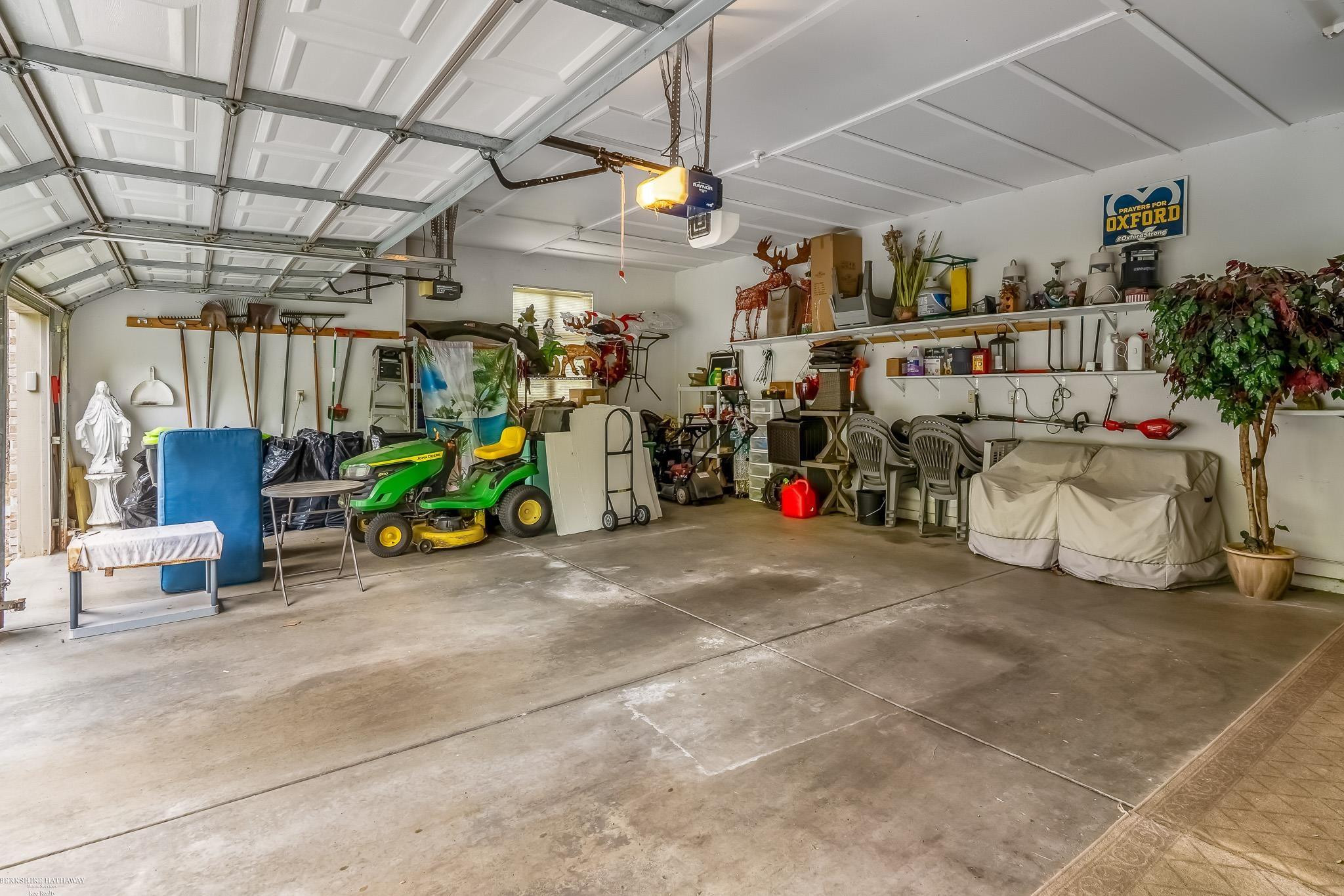 1712 Wood Trail, Oxford, MI 48371 — Photo 41