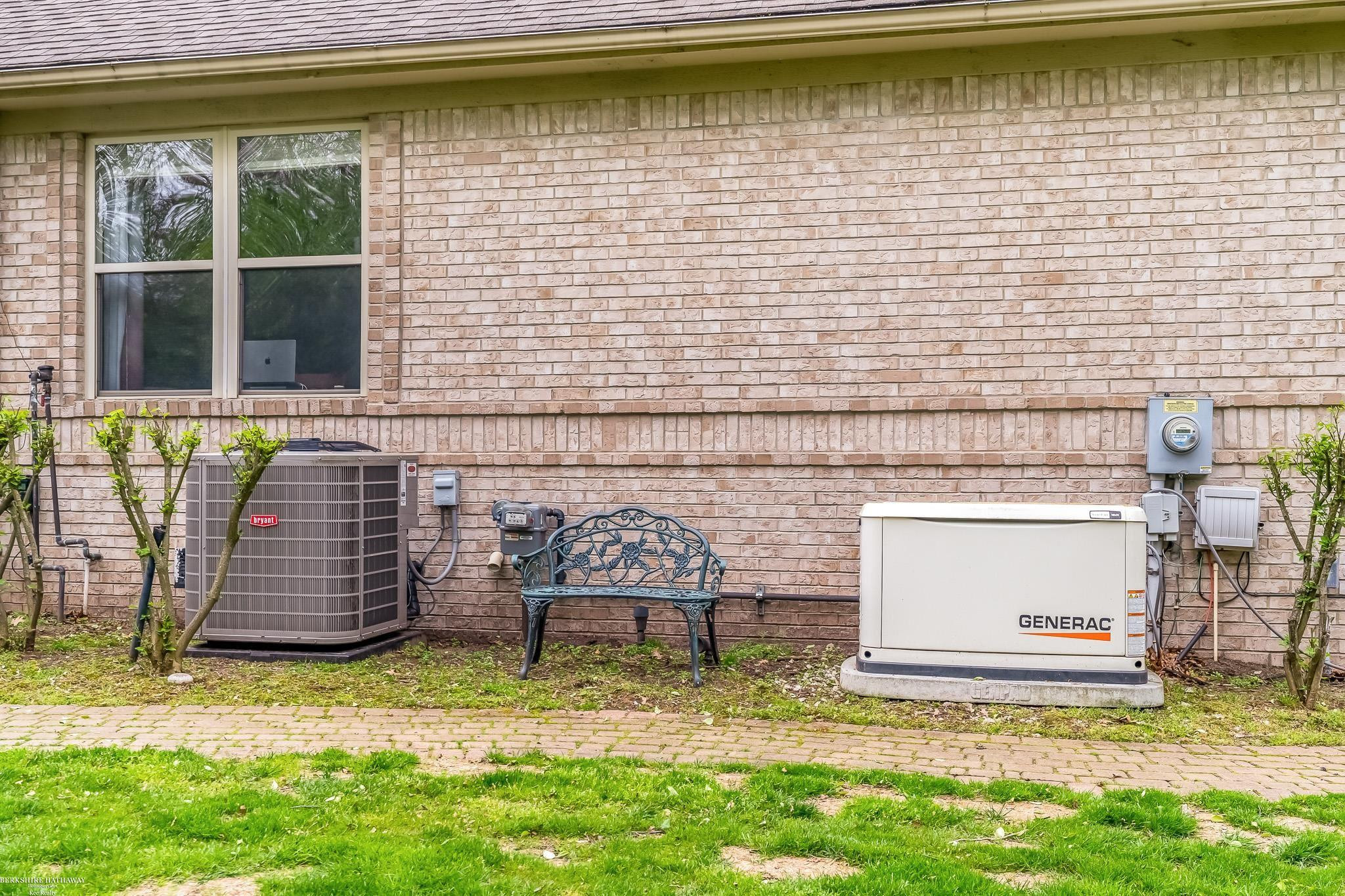 1712 Wood Trail, Oxford, MI 48371 — Photo 42