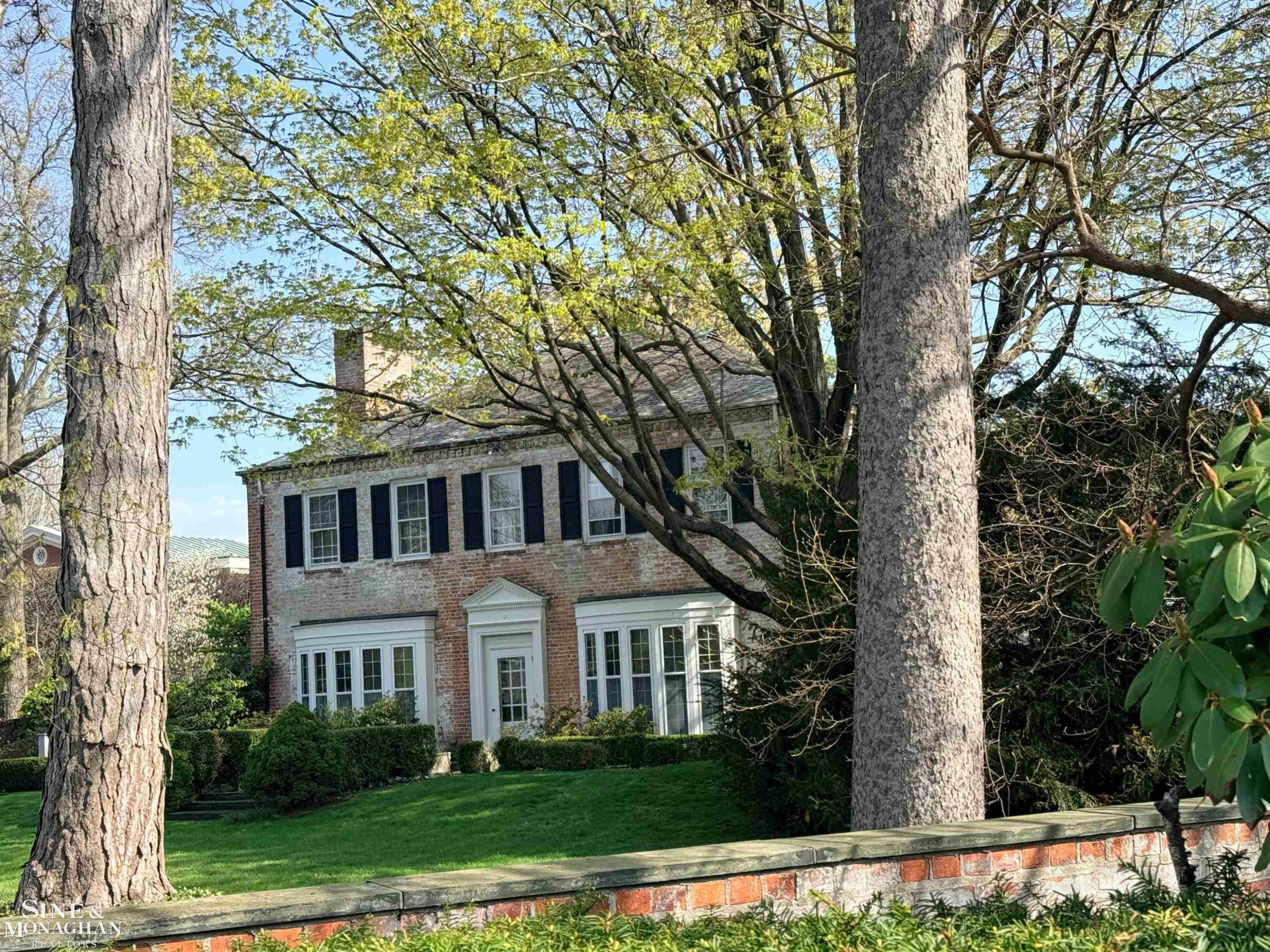 481 Kercheval Avenue, Grosse Pointe Farms, MI 48236 — Photo 4