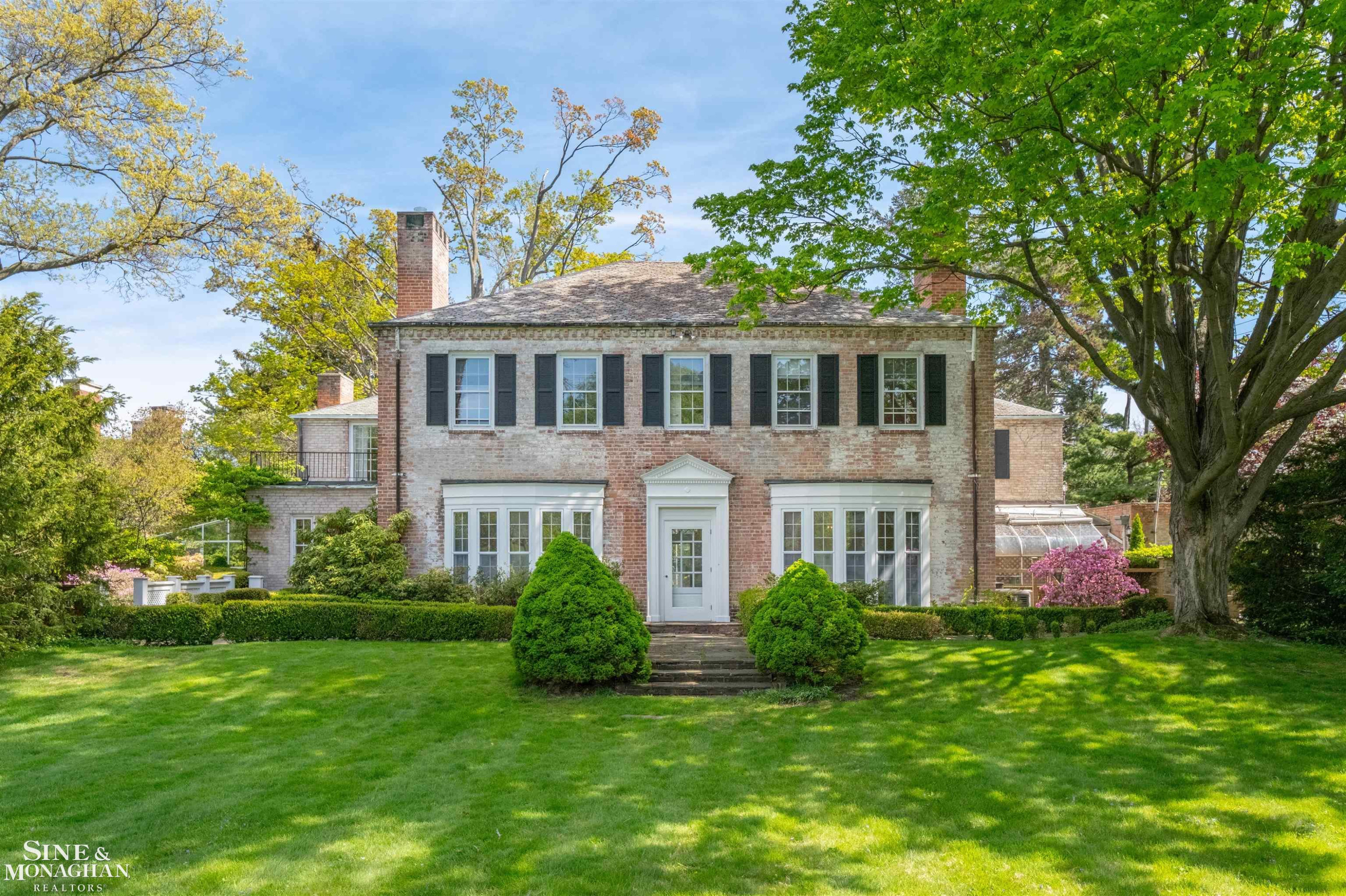 481 Kercheval Avenue, Grosse Pointe Farms, MI 48236 — Photo 14