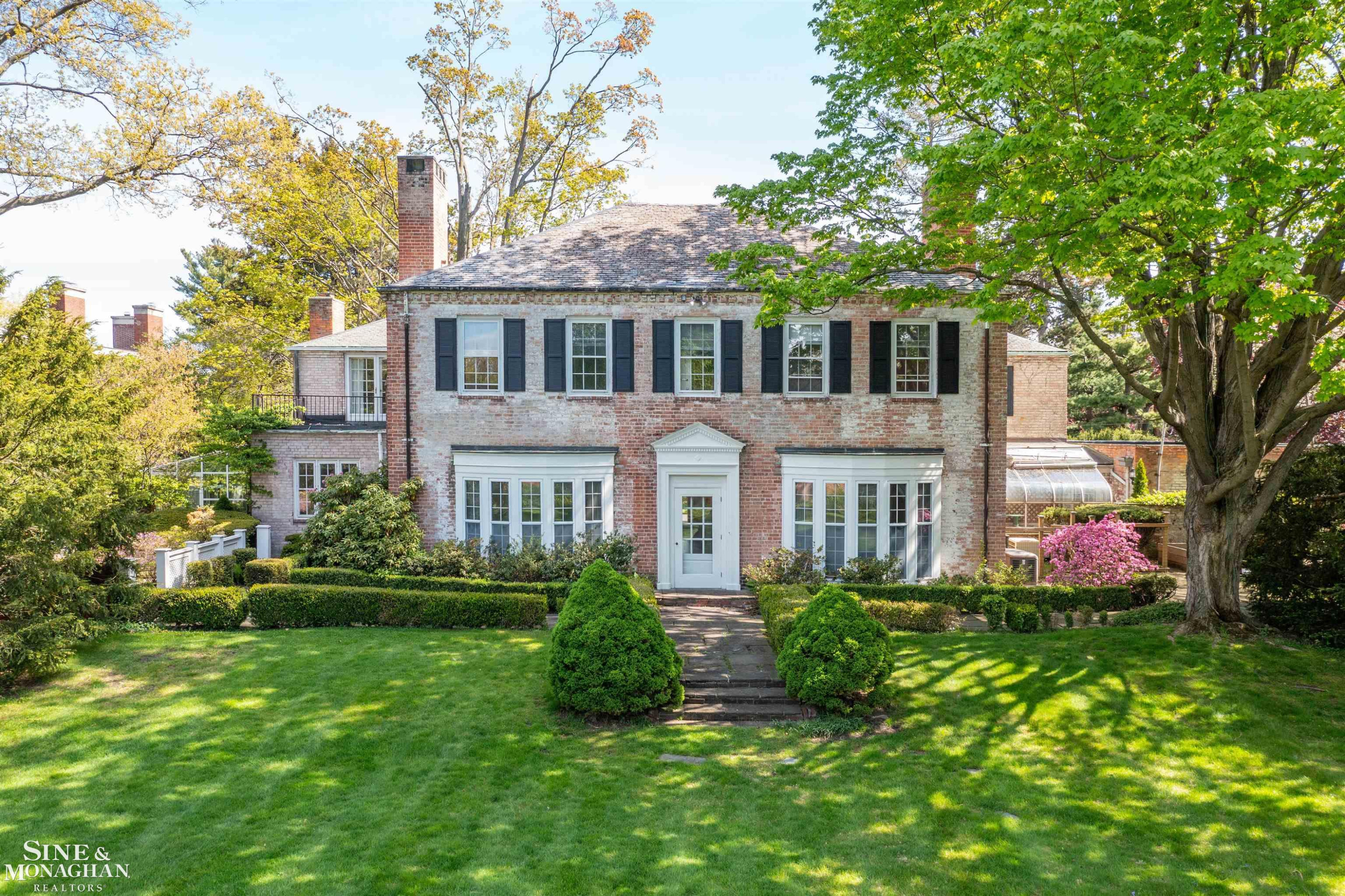 481 Kercheval Avenue, Grosse Pointe Farms, MI 48236 — Photo 43