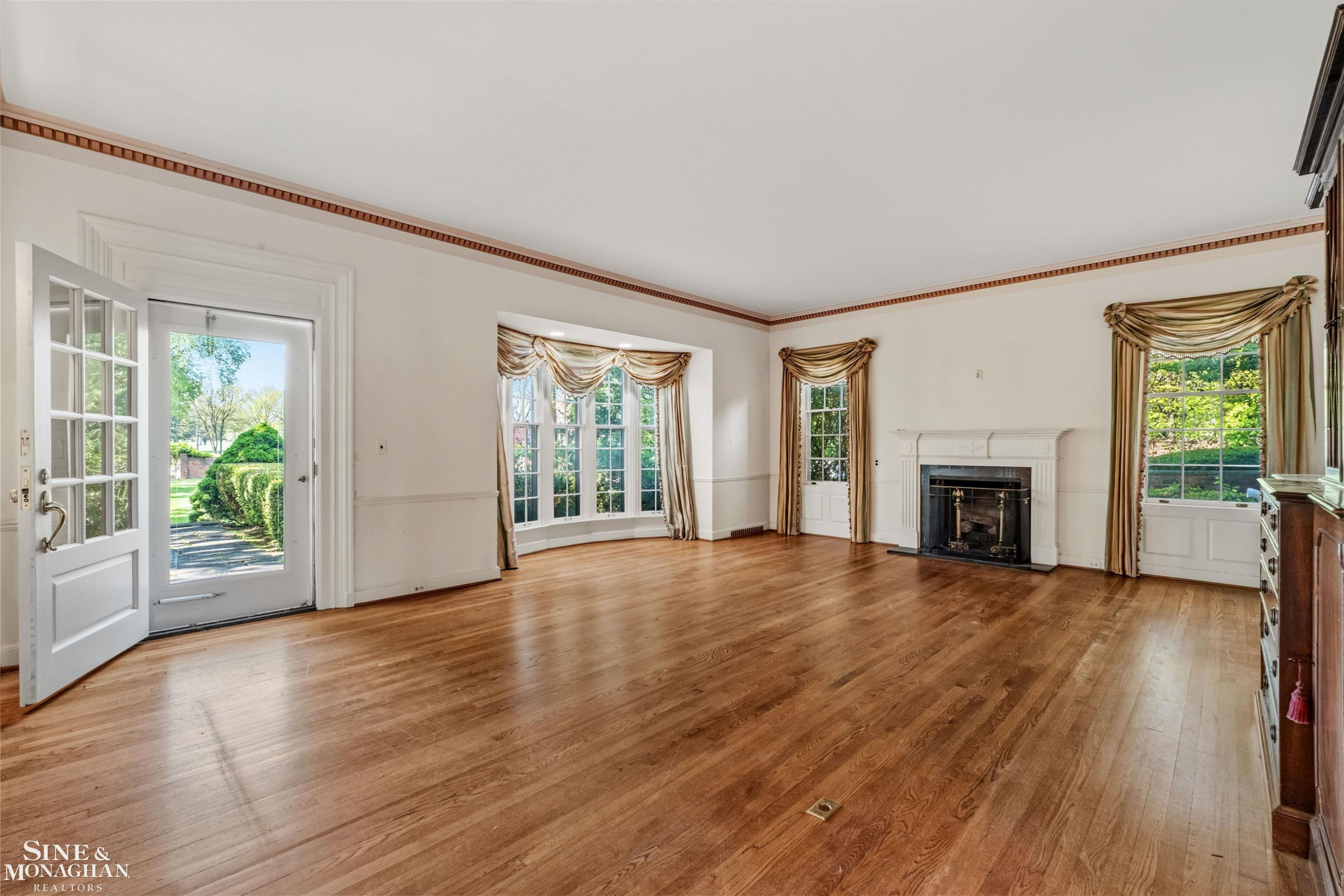 481 Kercheval Avenue, Grosse Pointe Farms, MI 48236 — Photo 44
