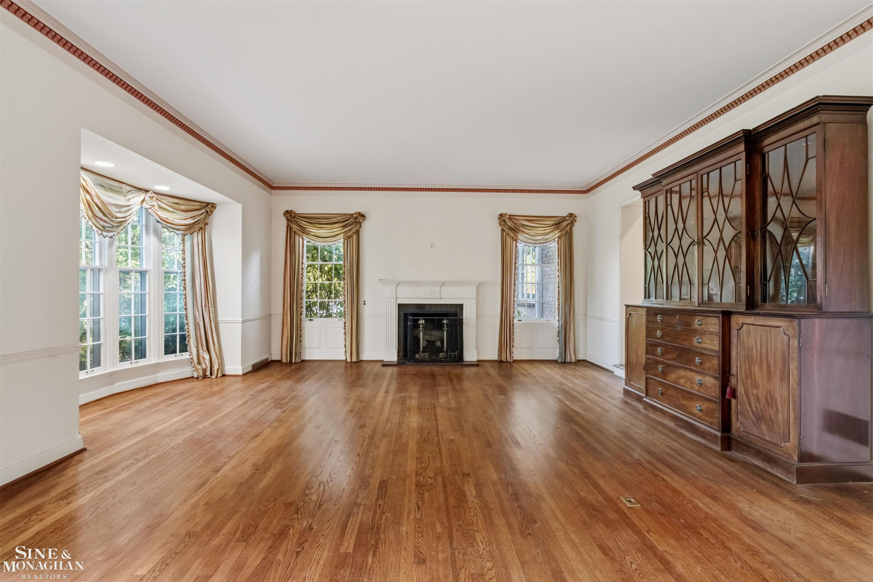 481 Kercheval Avenue, Grosse Pointe Farms, MI 48236 — Photo 45