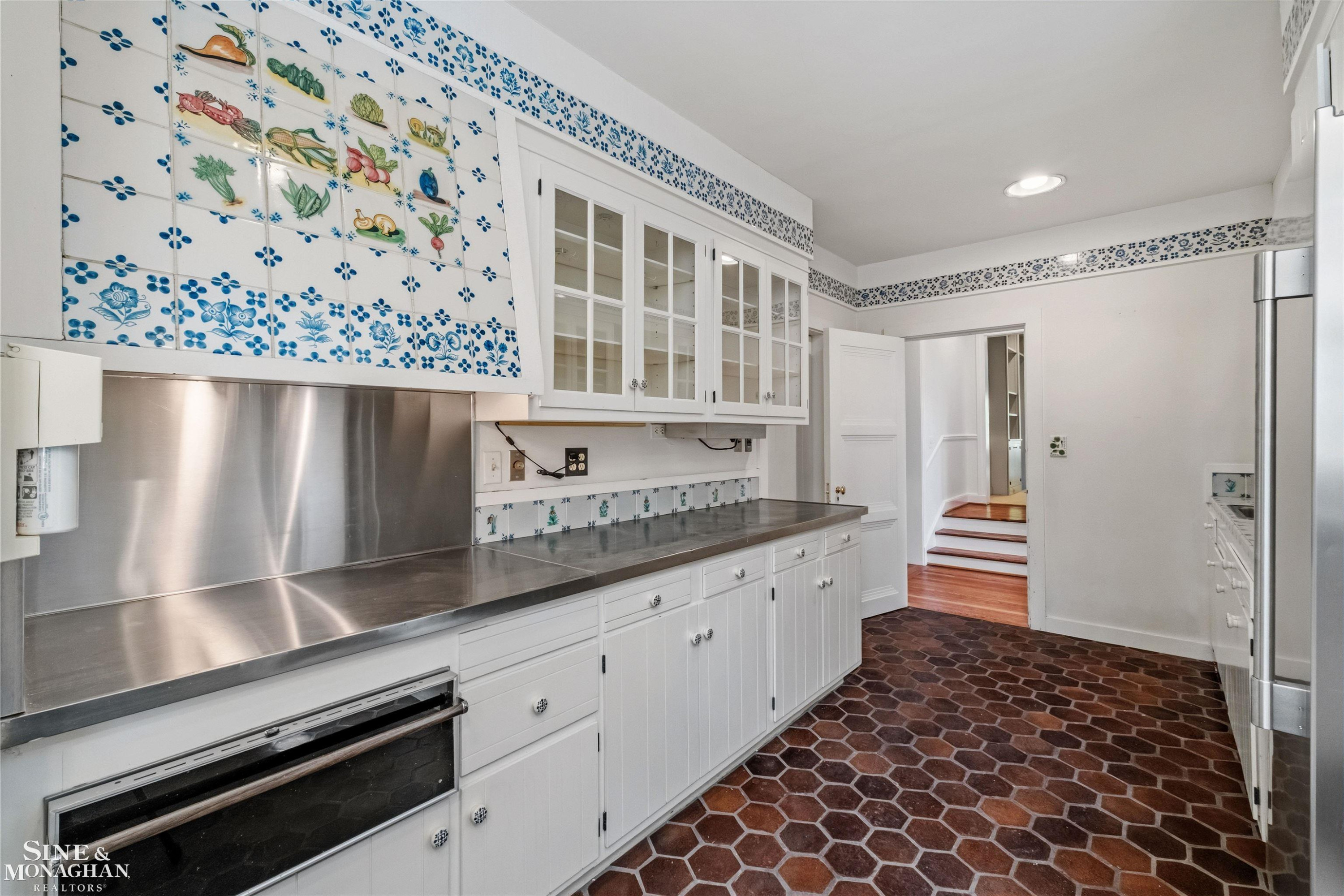 481 Kercheval Avenue, Grosse Pointe Farms, MI 48236 — Photo 54