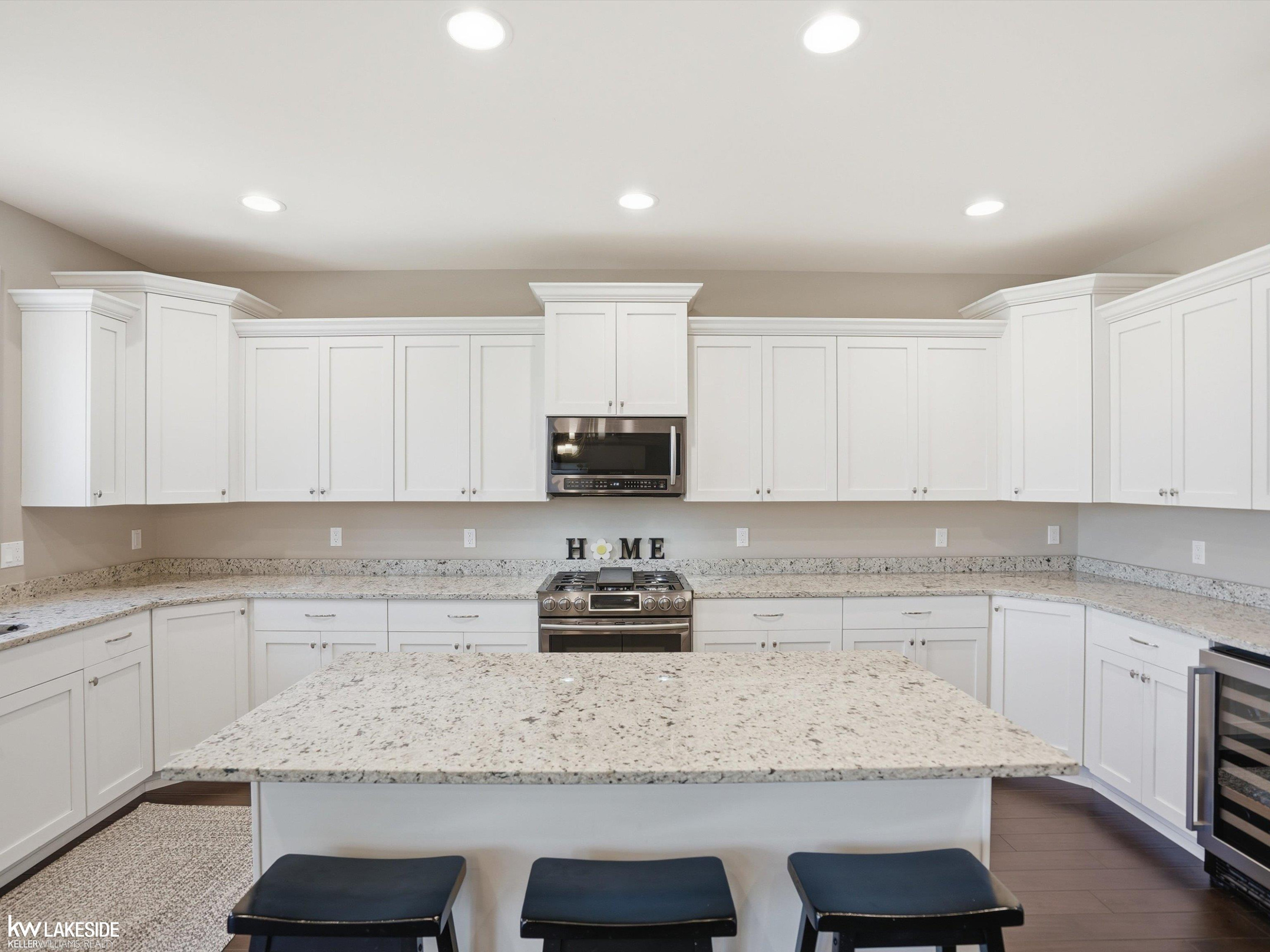 54958 Lawson Creek Drive, Shelby Twp, MI 48316 — Photo 10