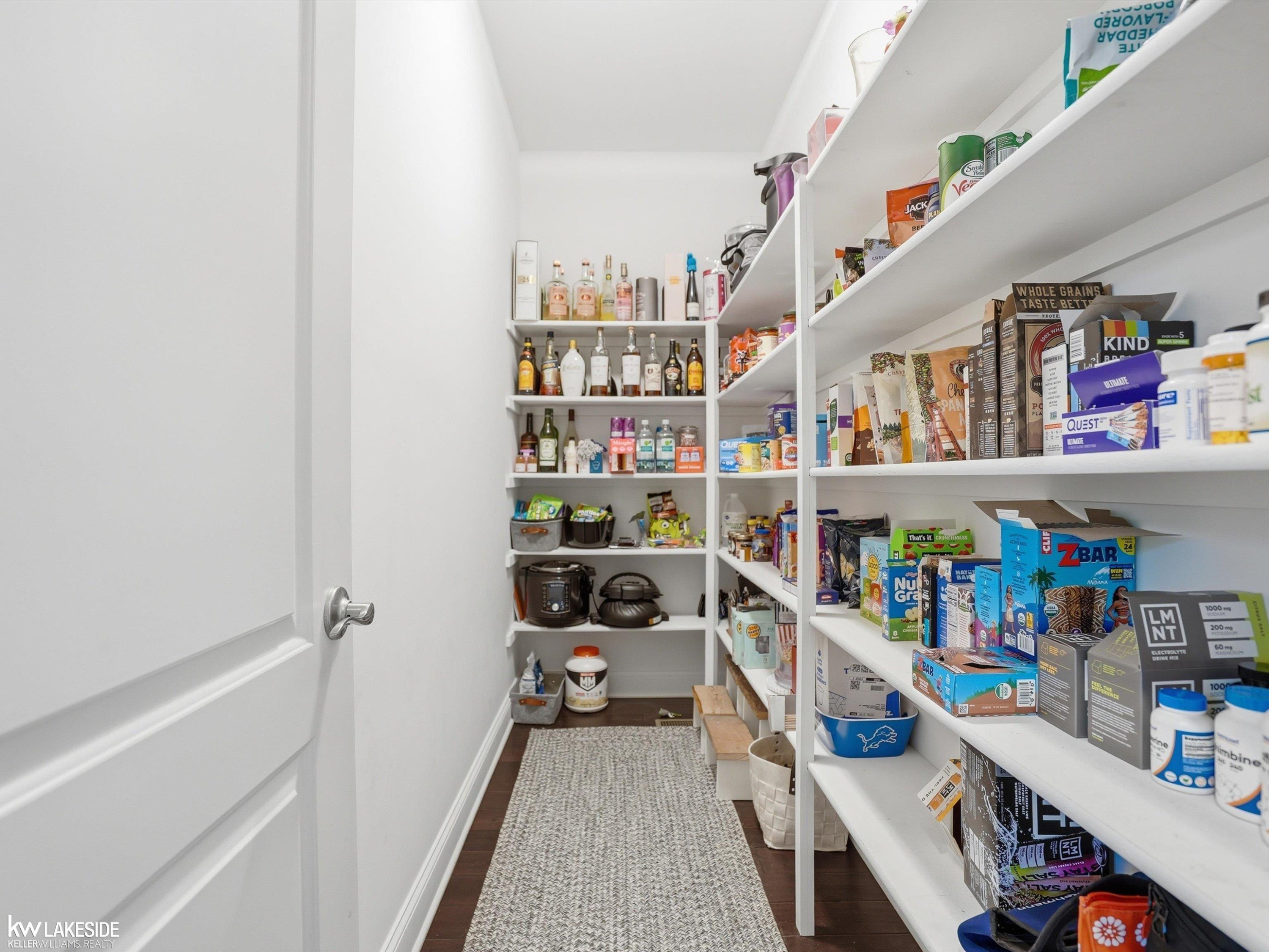 54958 Lawson Creek Drive, Shelby Twp, MI 48316 — Photo 14