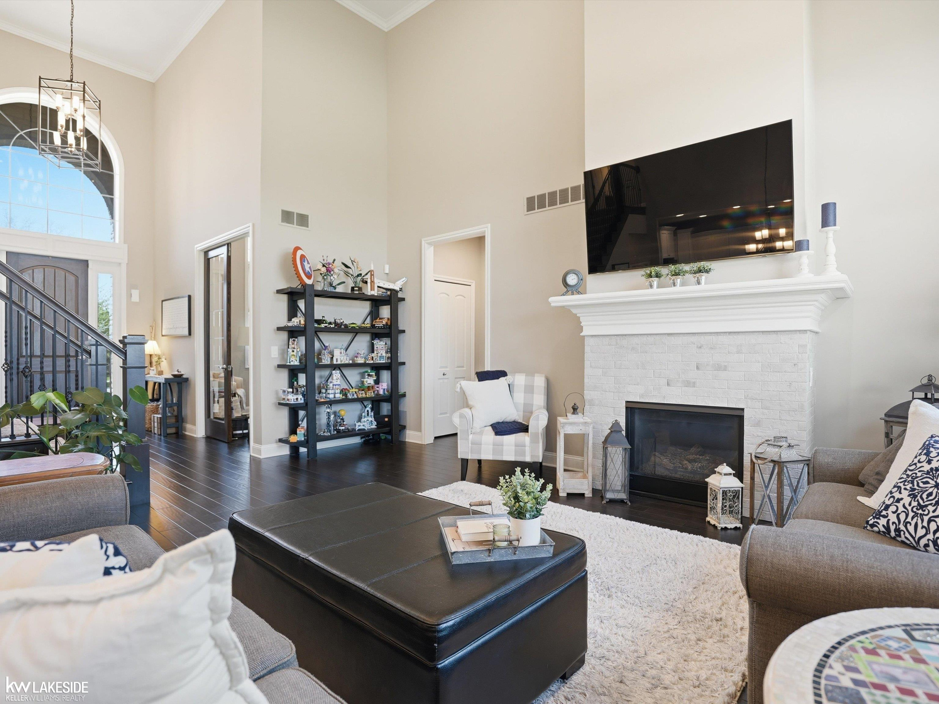 54958 Lawson Creek Drive, Shelby Twp, MI 48316 — Photo 17