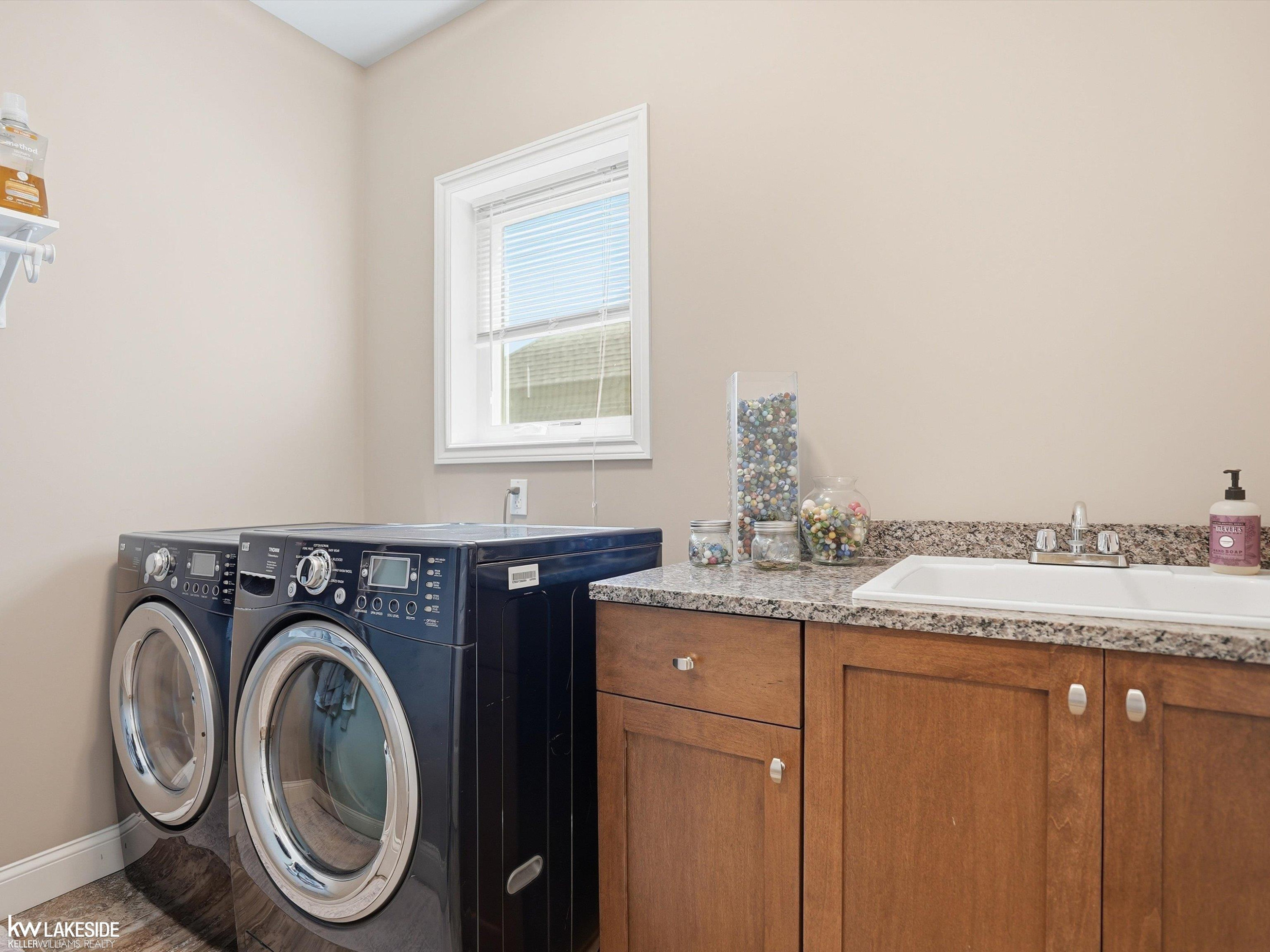54958 Lawson Creek Drive, Shelby Twp, MI 48316 — Photo 31
