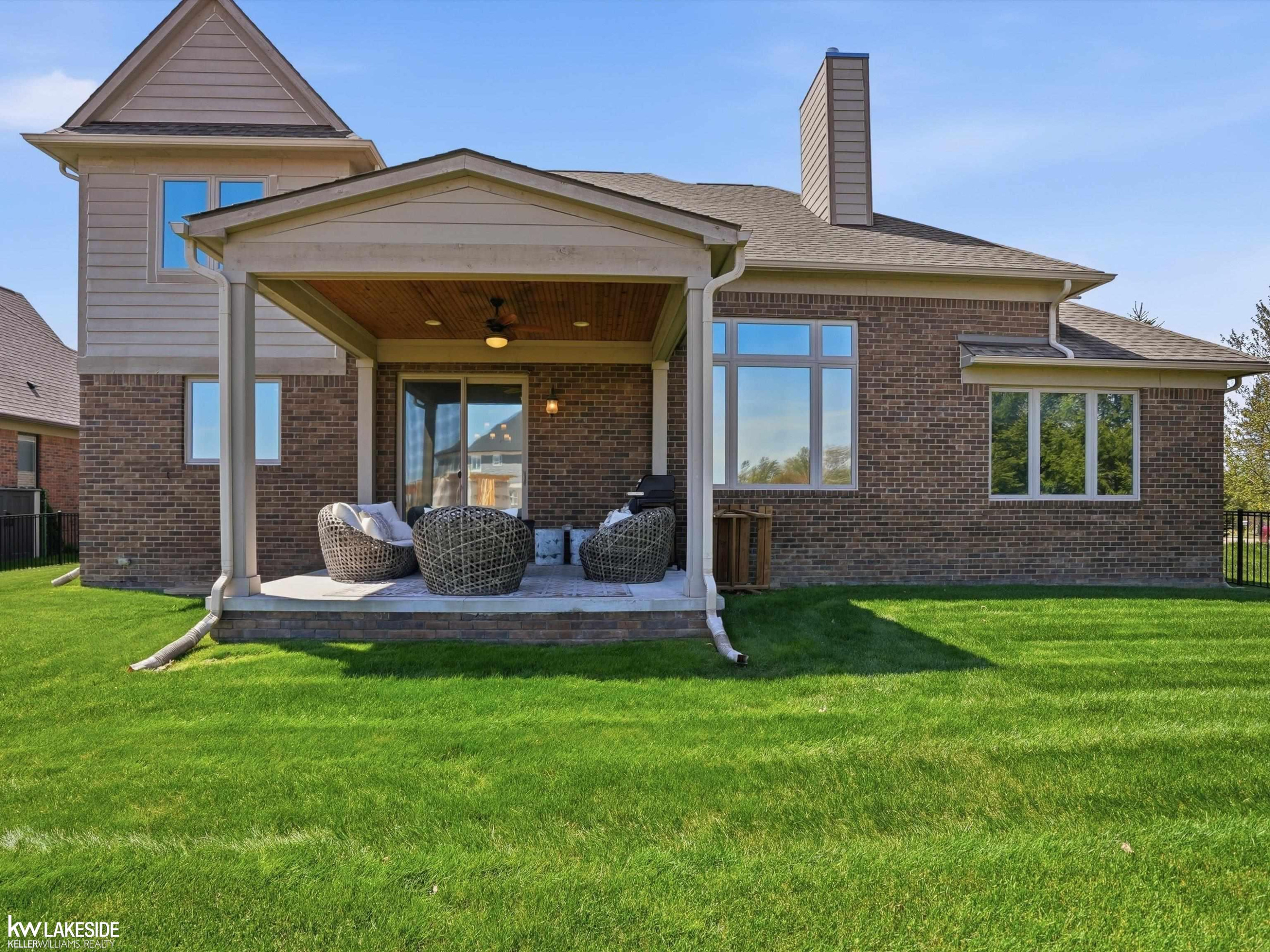 54958 Lawson Creek Drive, Shelby Twp, MI 48316 — Photo 38