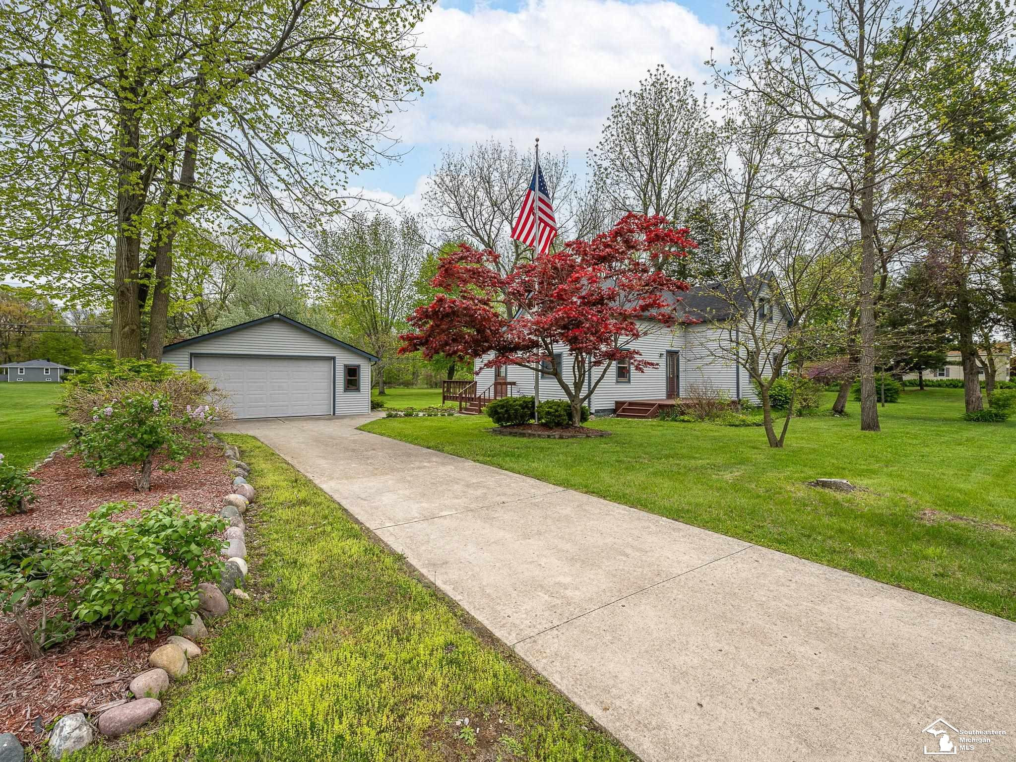 11952 Grafton Road, Carleton, MI 48117 — Photo 23