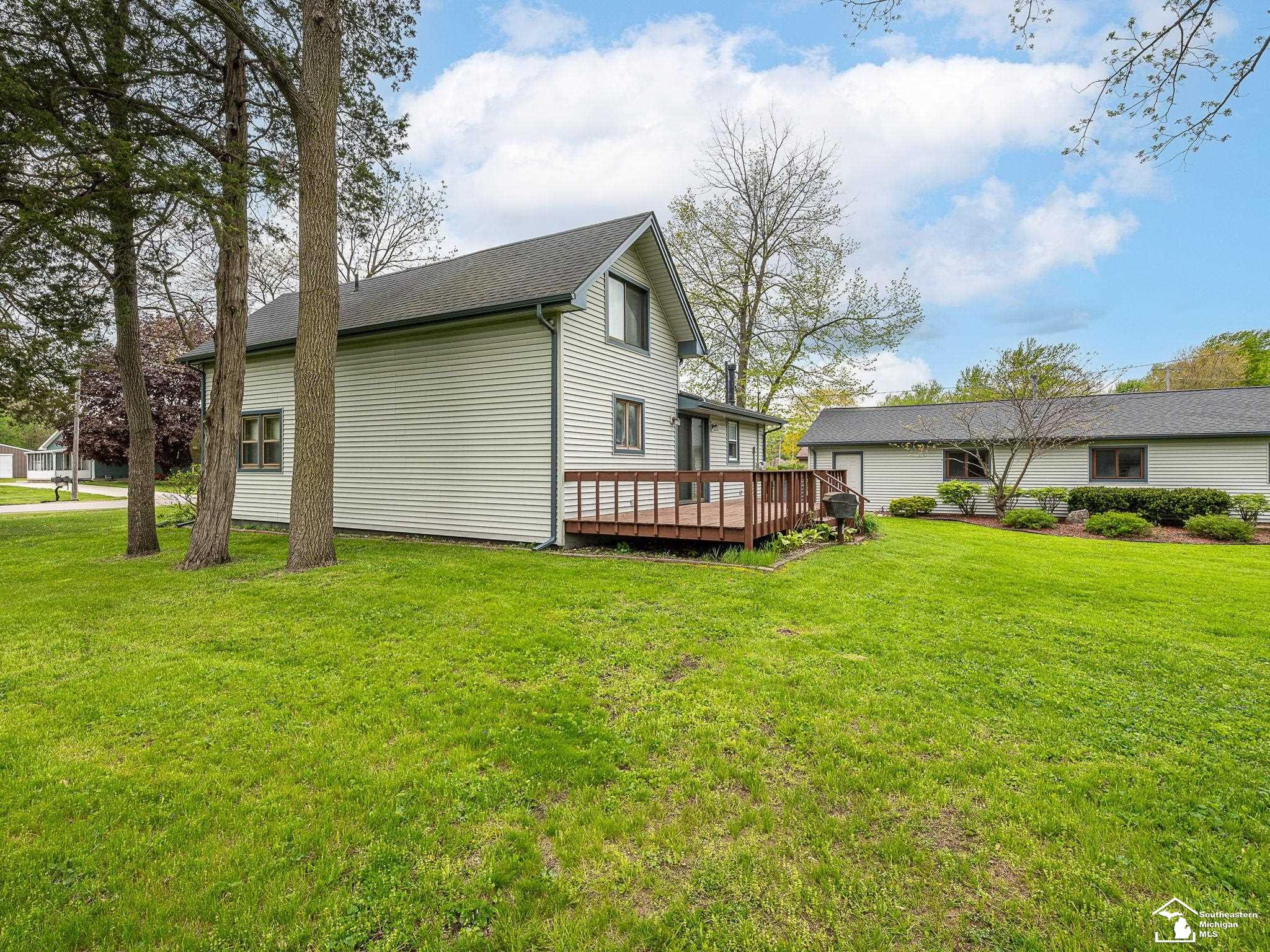 11952 Grafton Road, Carleton, MI 48117 — Photo 30