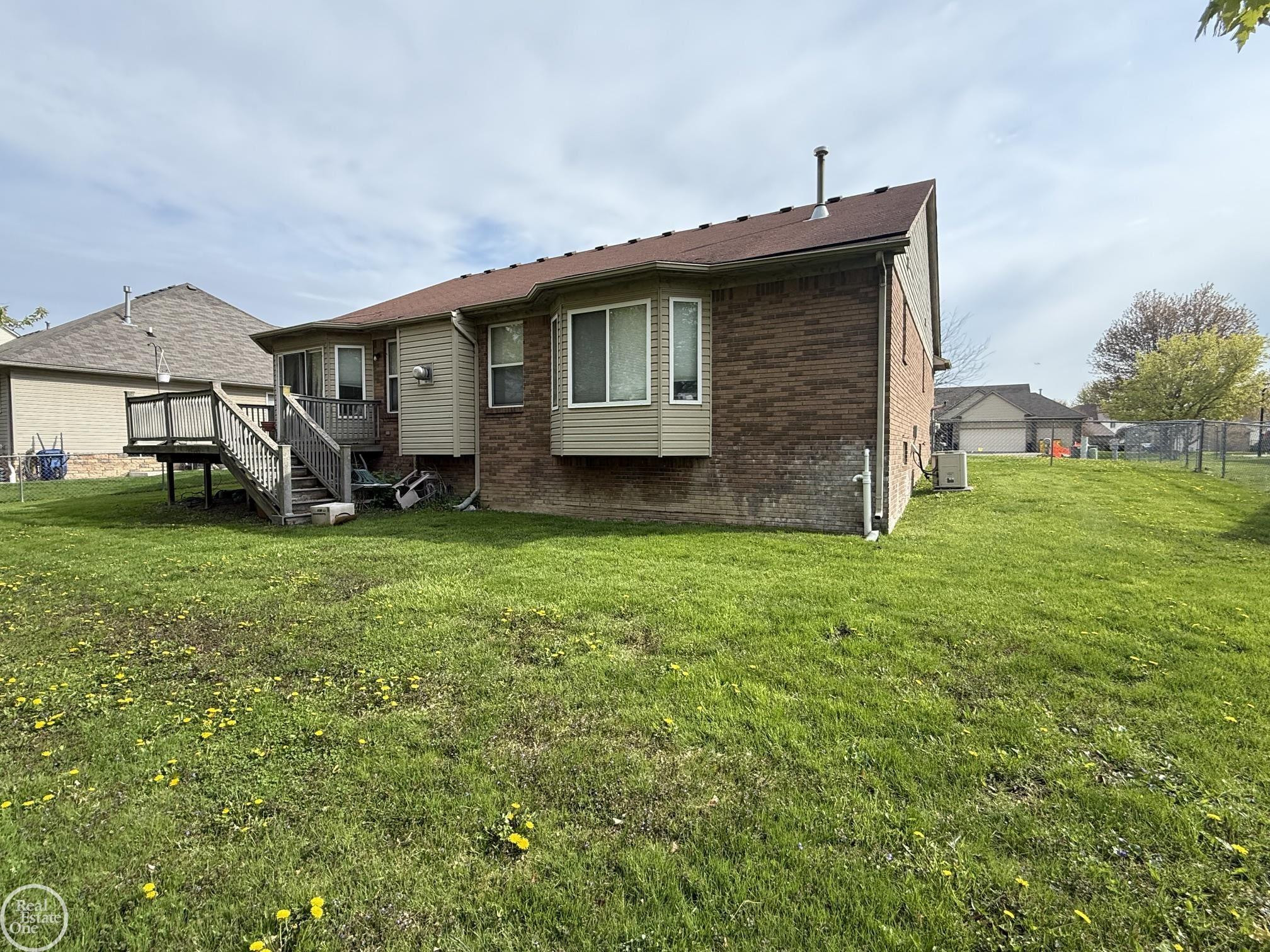 51819 Kings Pointe Drive, New Baltimore, MI 48047 — Photo 7