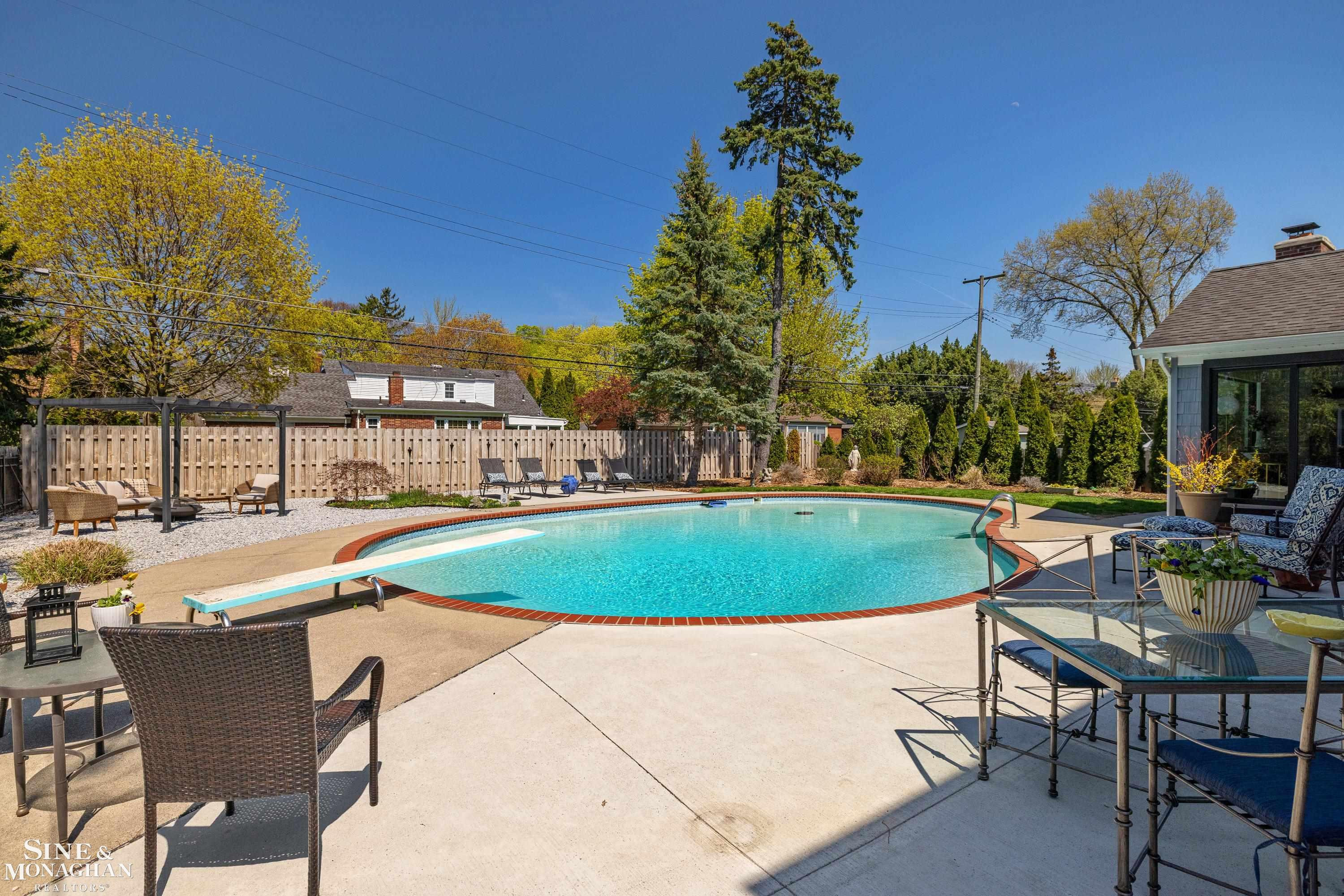 56 Hampton Road, Grosse Pointe Shores, MI 48236 — Photo 35