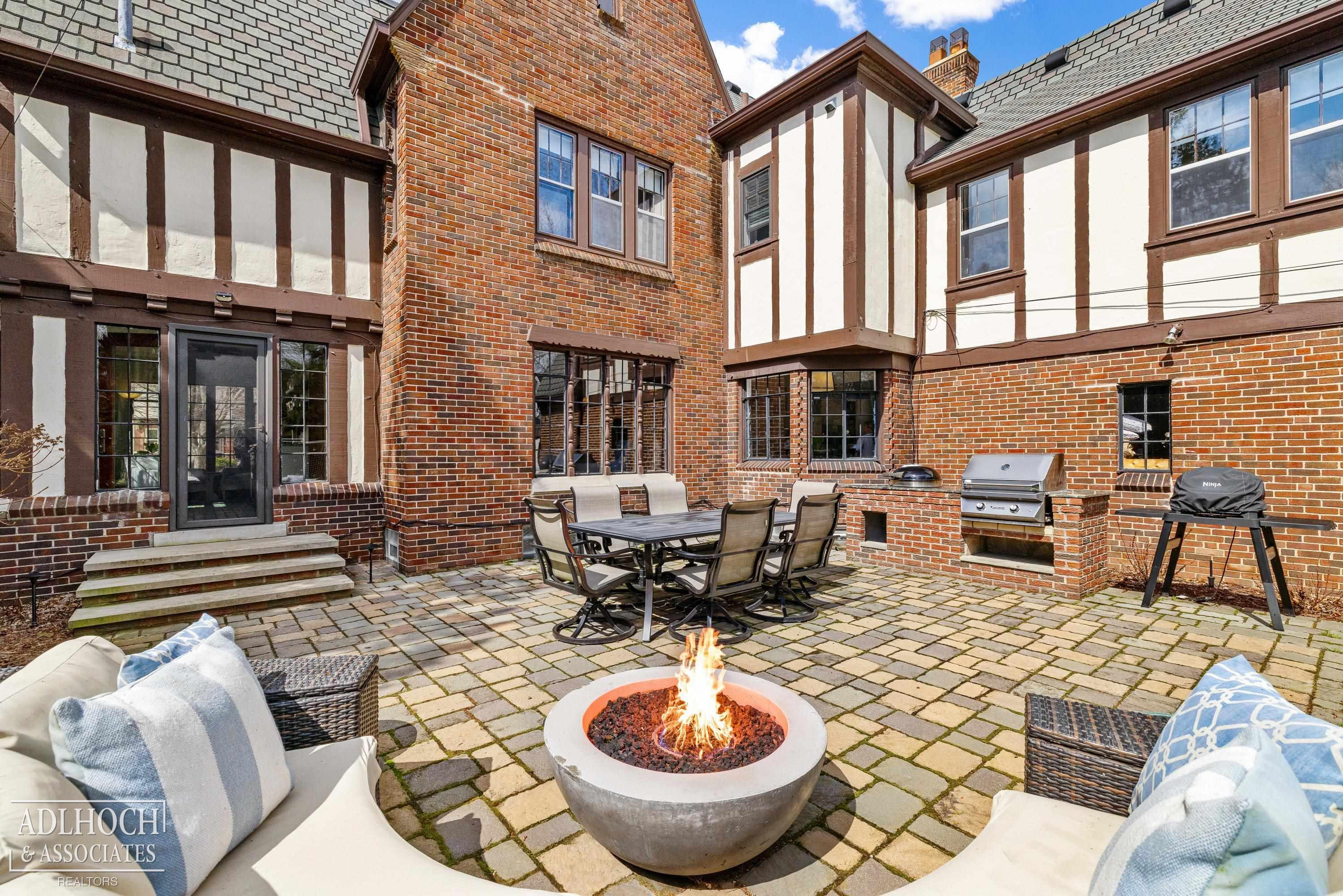 1006 Kensington Avenue, Grosse Pointe Park, MI 48230 — Photo 30