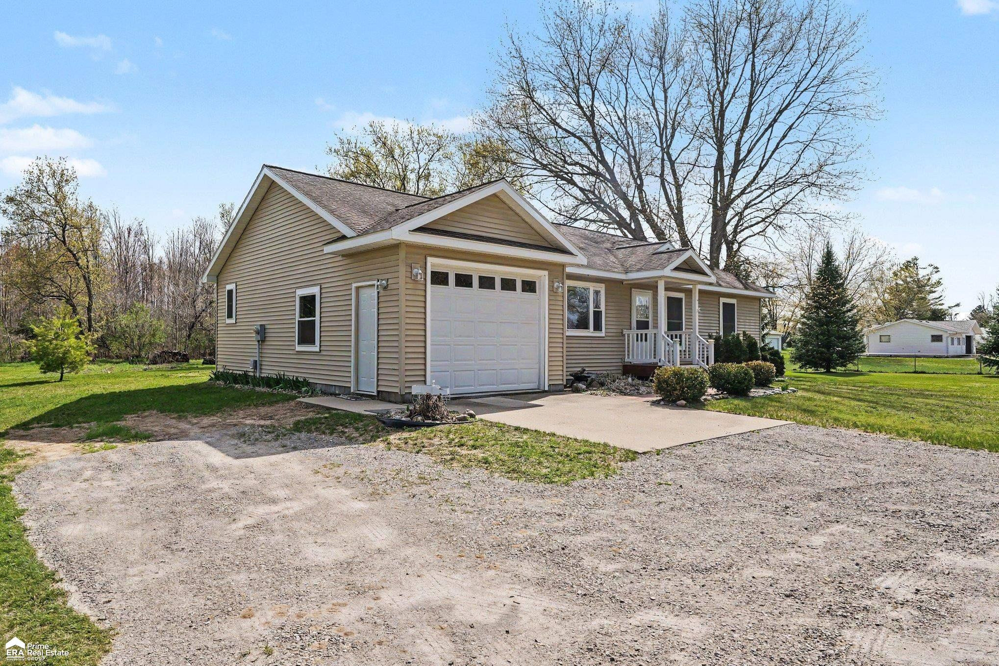 510 E Main Street, Hale, MI 48739 — Photo 3