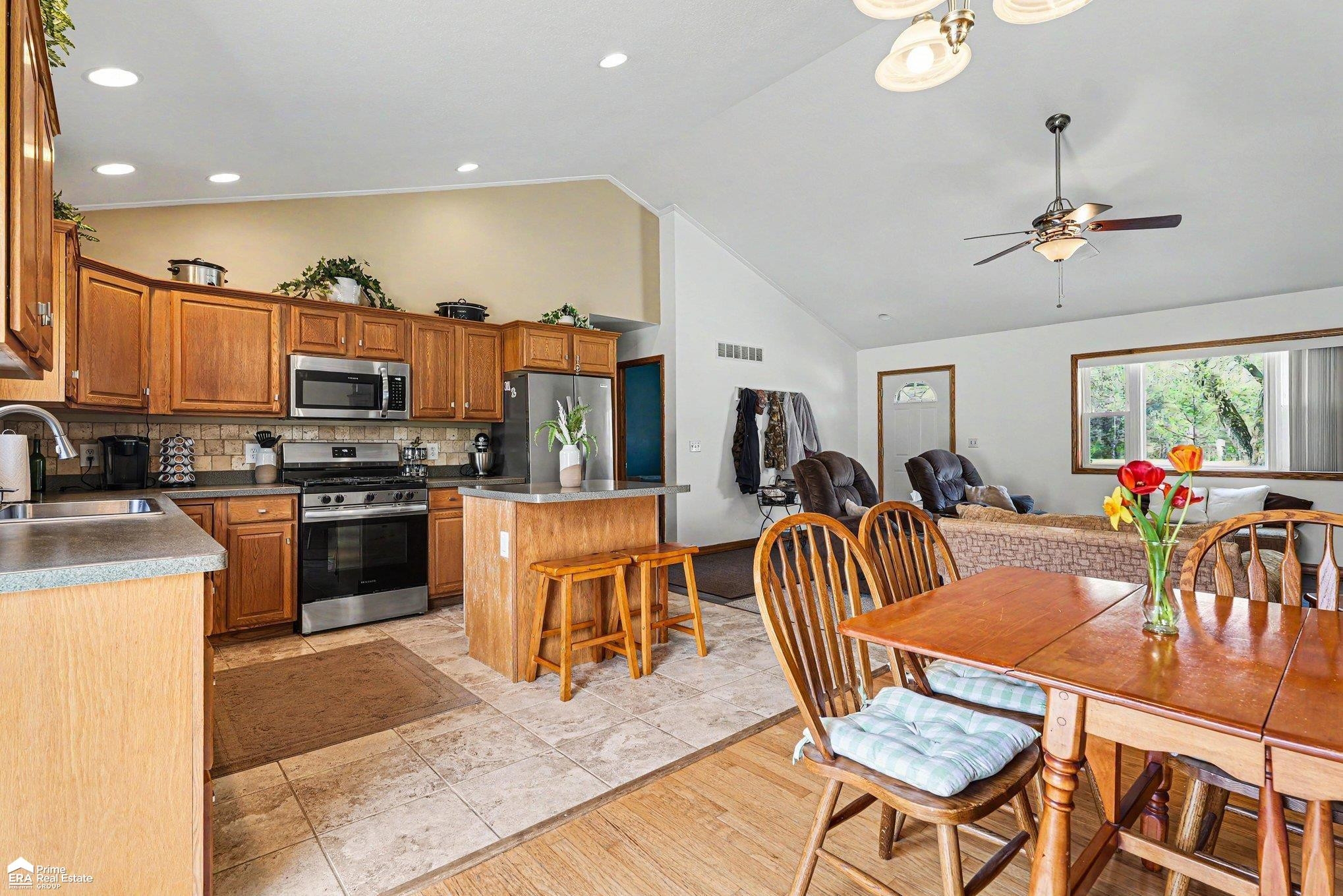 510 E Main Street, Hale, MI 48739 — Photo 6