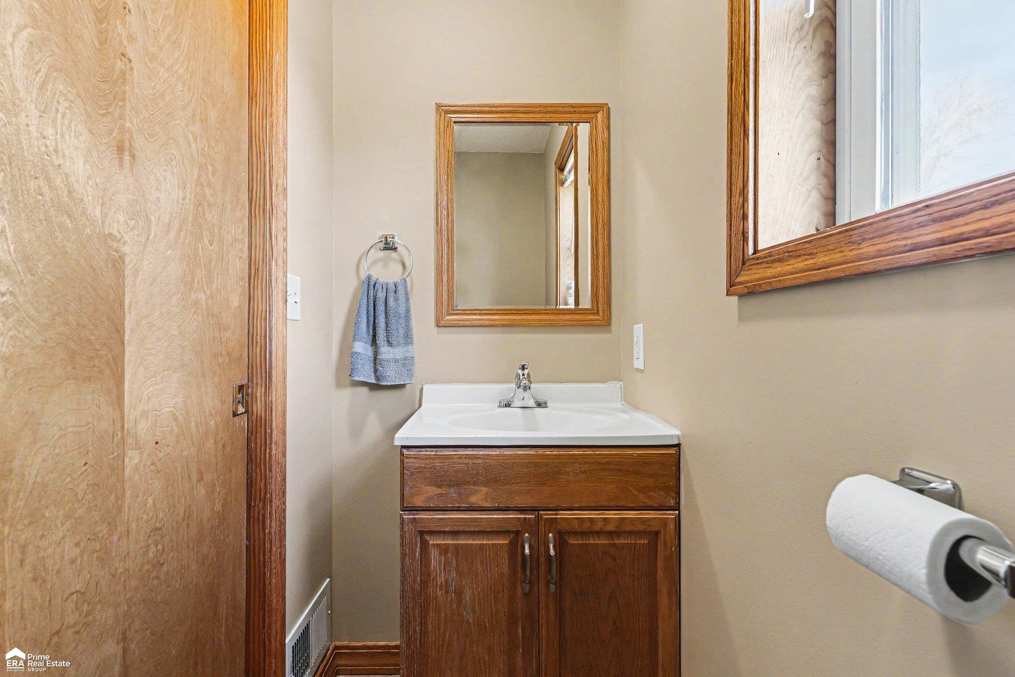 510 E Main Street, Hale, MI 48739 — Photo 15