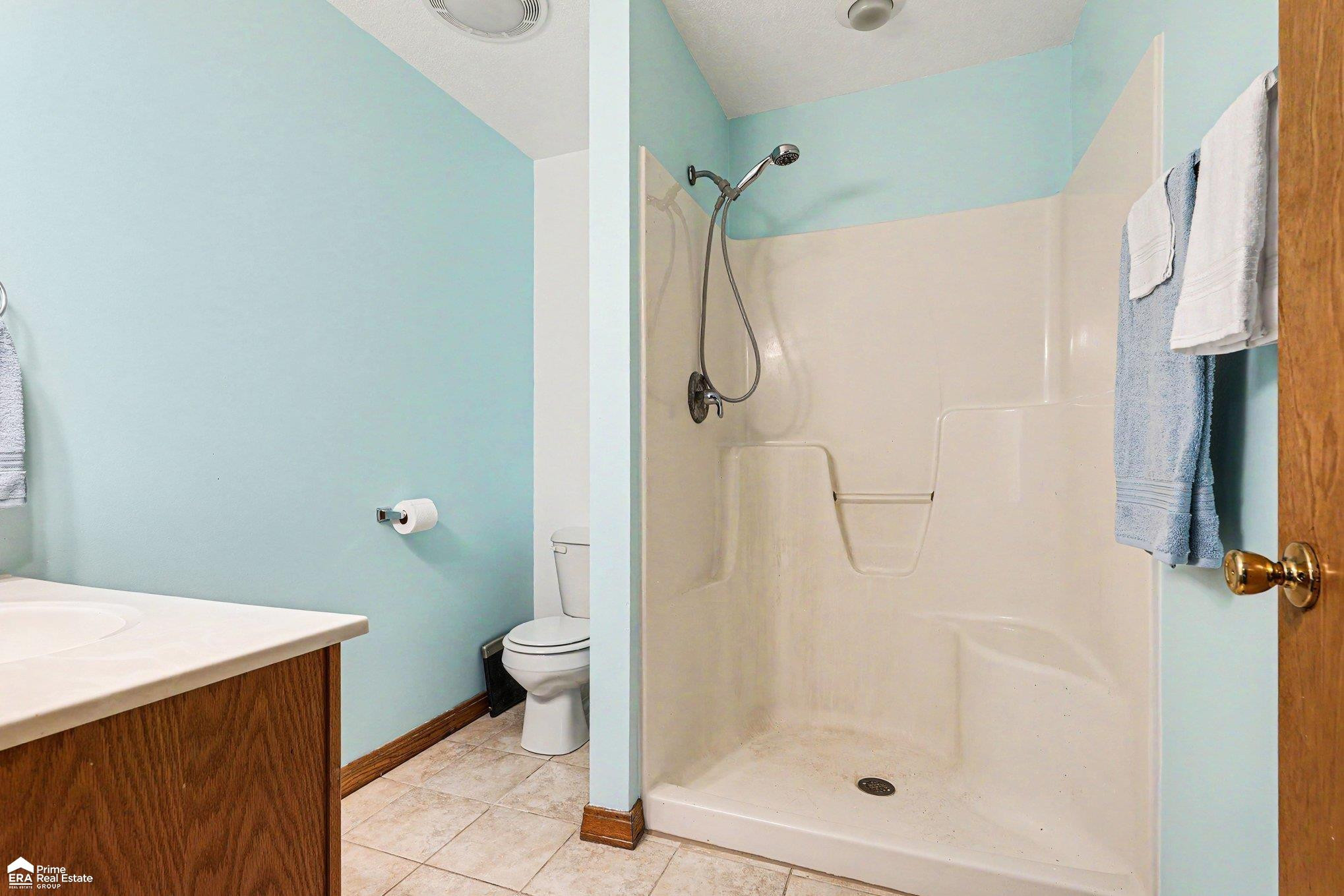 510 E Main Street, Hale, MI 48739 — Photo 17