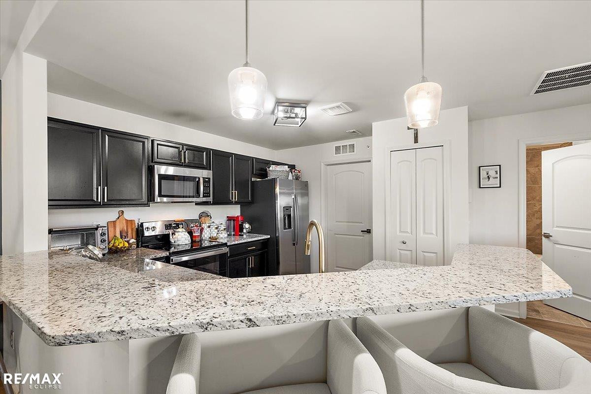 22095 Aberdeen Drive, MI 48042 — Photo 29