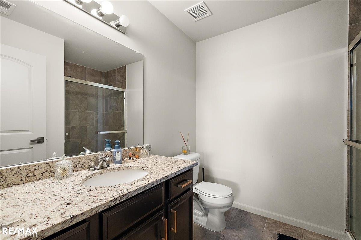 22095 Aberdeen Drive, MI 48042 — Photo 36
