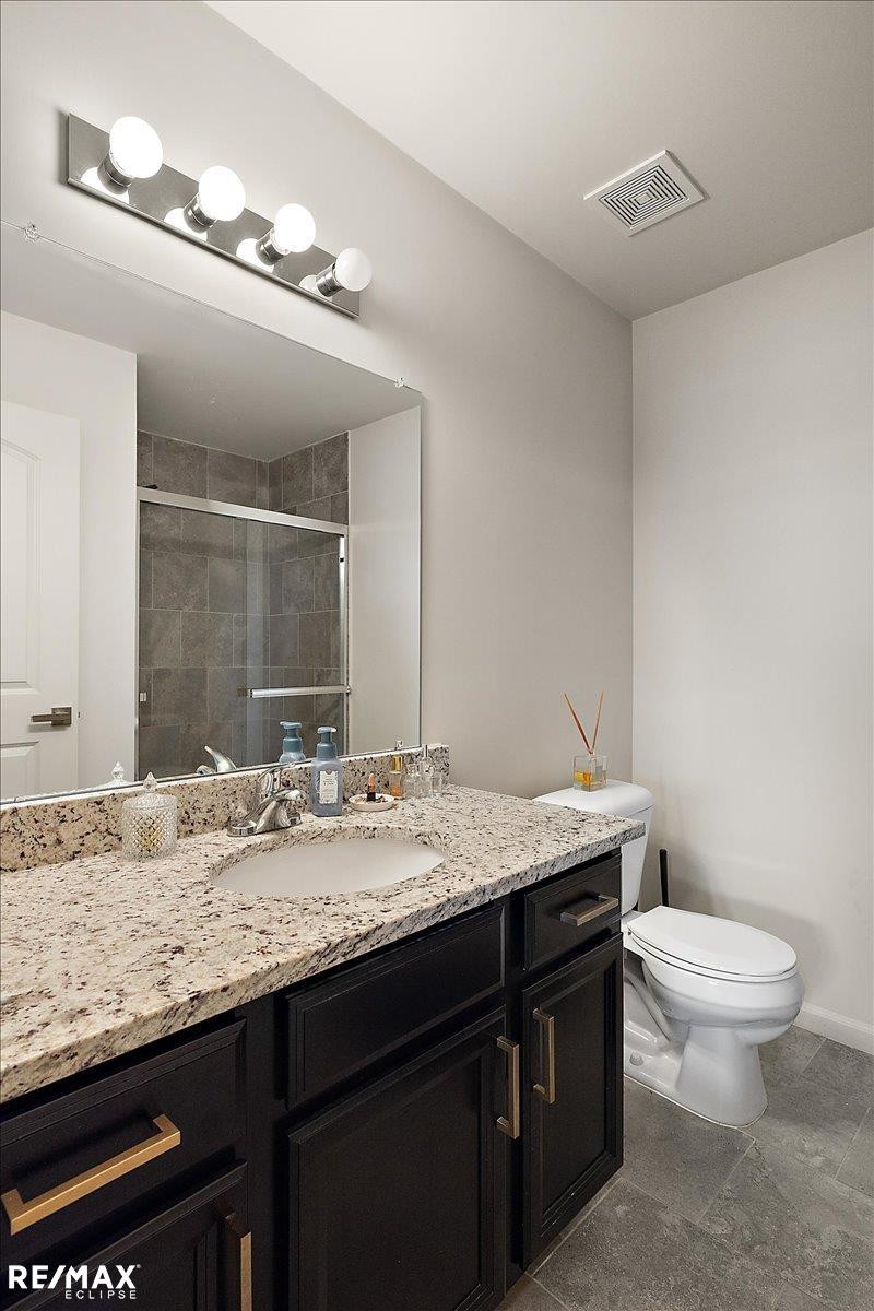 22095 Aberdeen Drive, MI 48042 — Photo 37