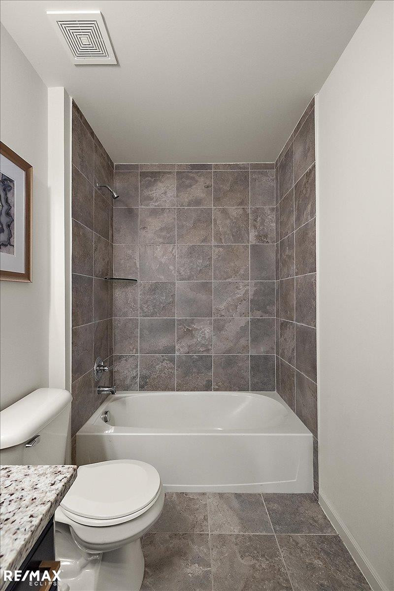 22095 Aberdeen Drive, MI 48042 — Photo 45