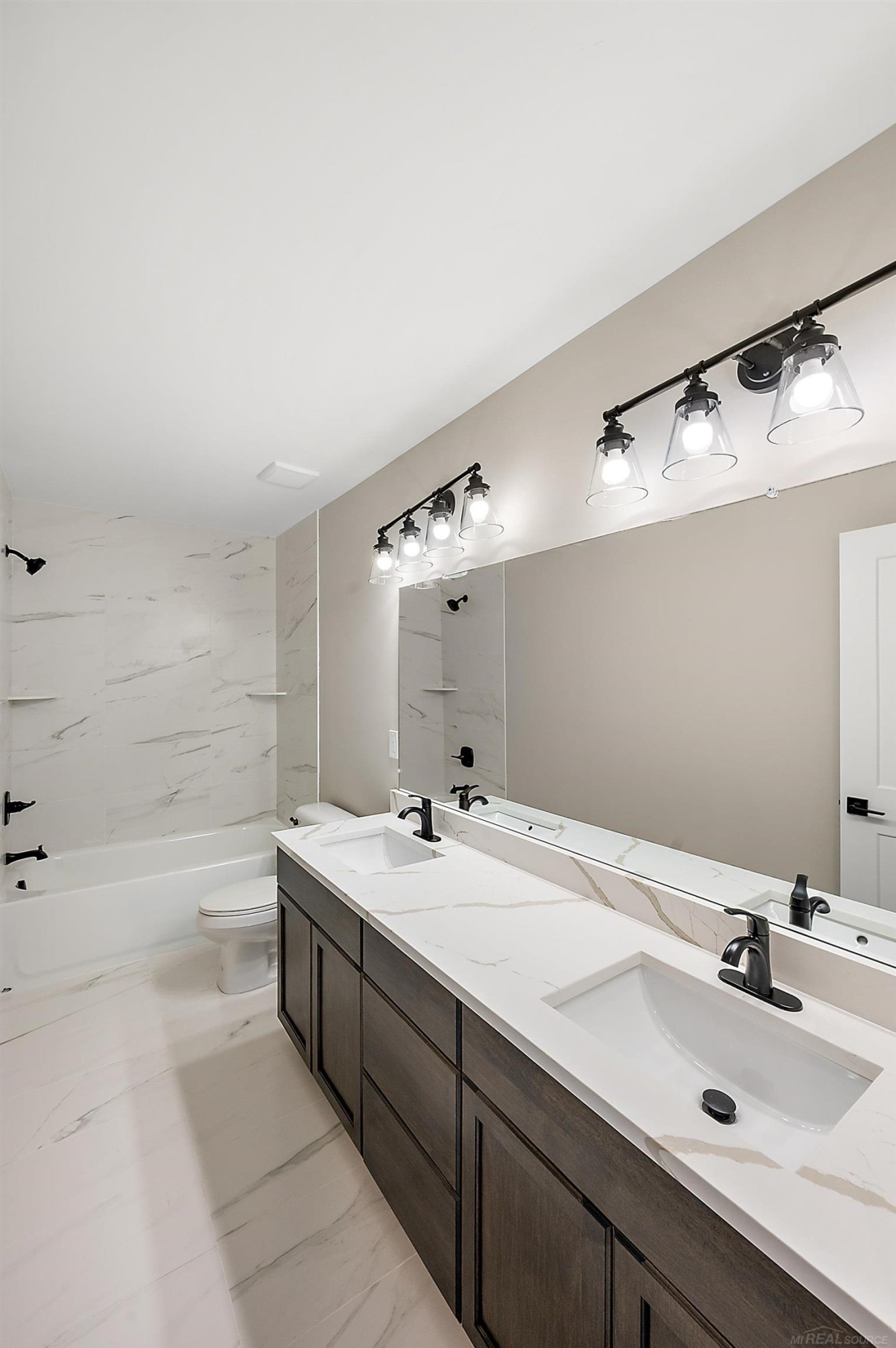 18790 Via Firenze Drive, Macomb, MI 48044 — Photo 35