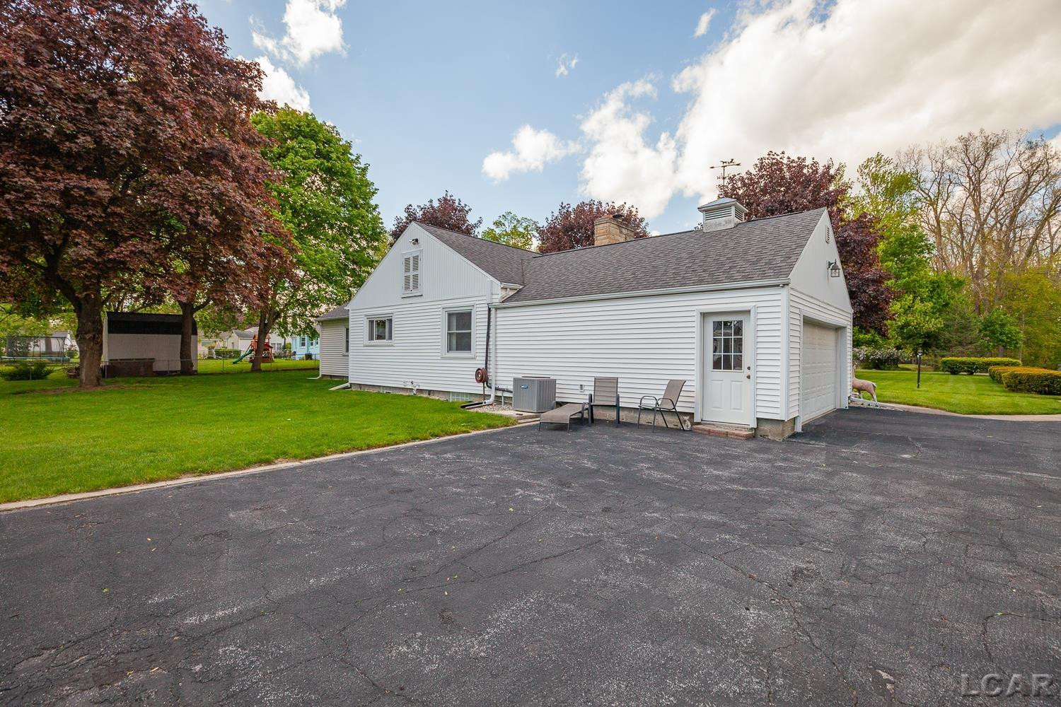 2259 Tayer Road, Adrian, MI 49221 — Photo 46