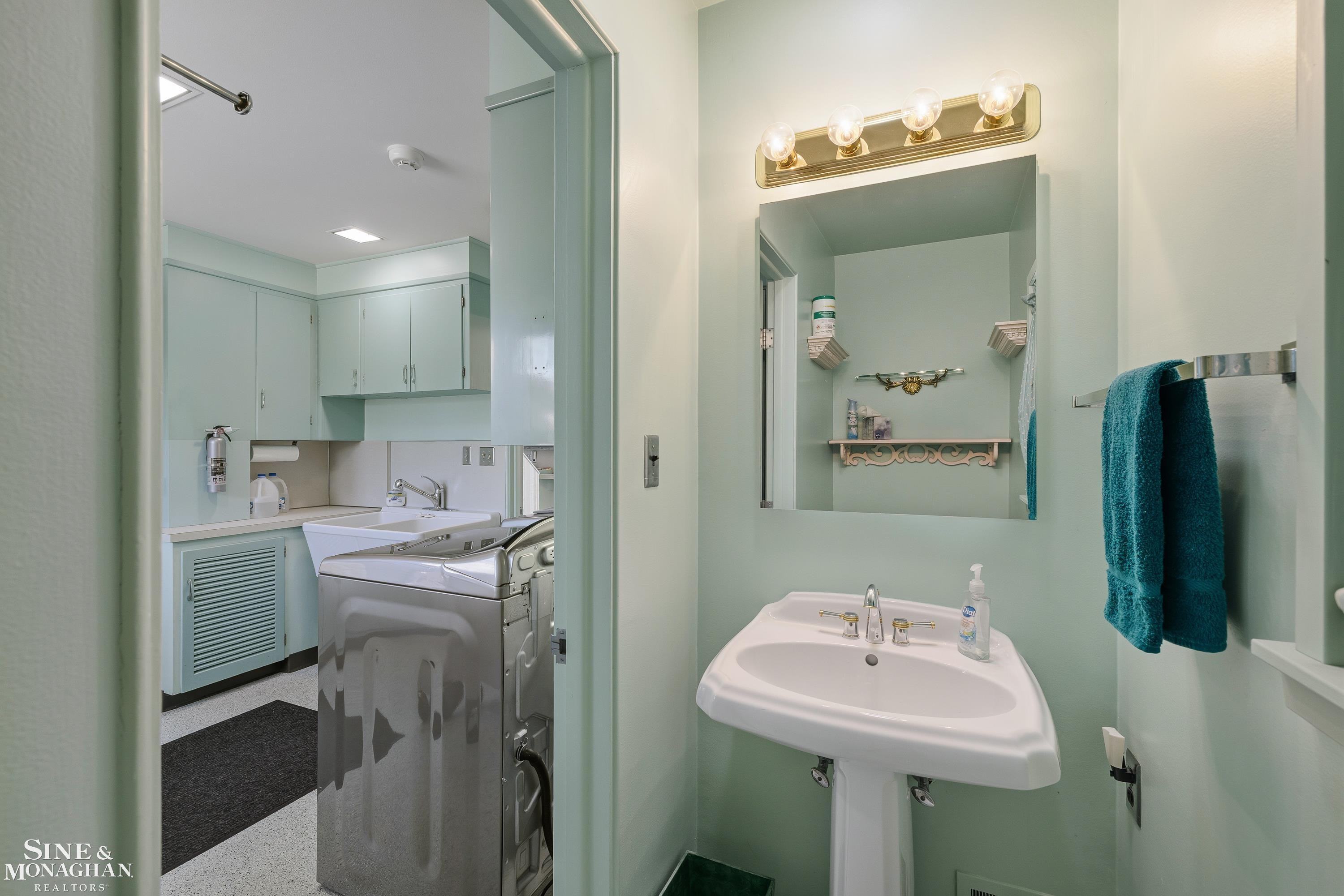 515 Lake Shore Road, Grosse Pointe Shores, MI 48236 — Photo 41