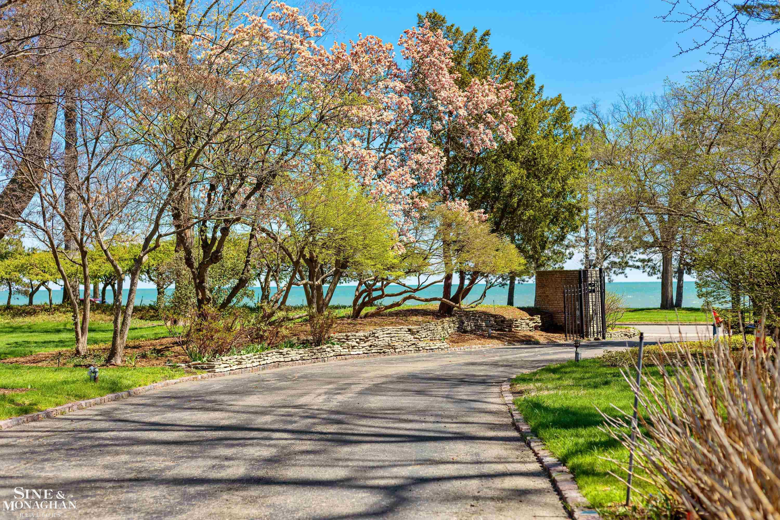 515 Lake Shore Road, Grosse Pointe Shores, MI 48236 — Photo 58