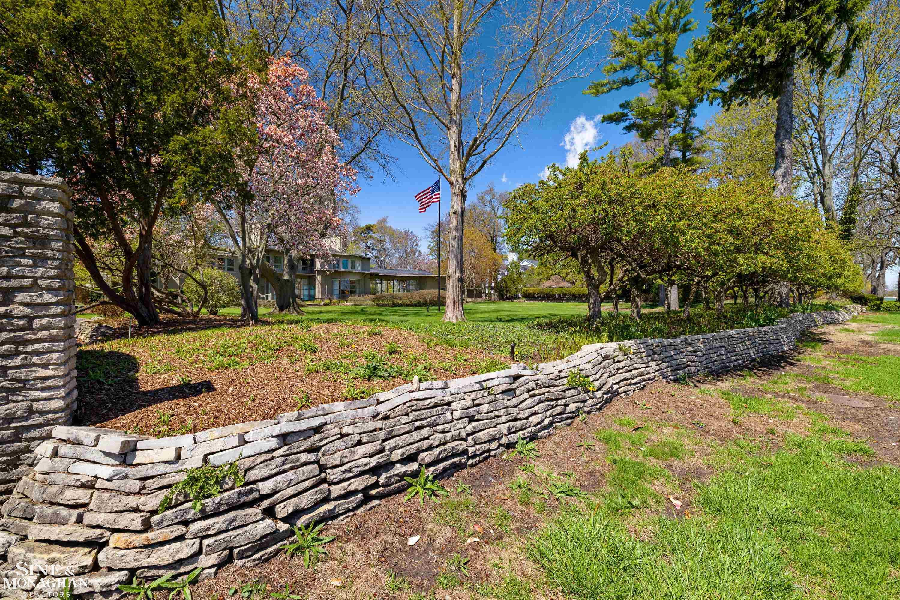 515 Lake Shore Road, Grosse Pointe Shores, MI 48236 — Photo 88