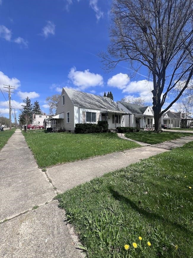 652 Crawford Street, Flint, MI 48507 — Photo 3