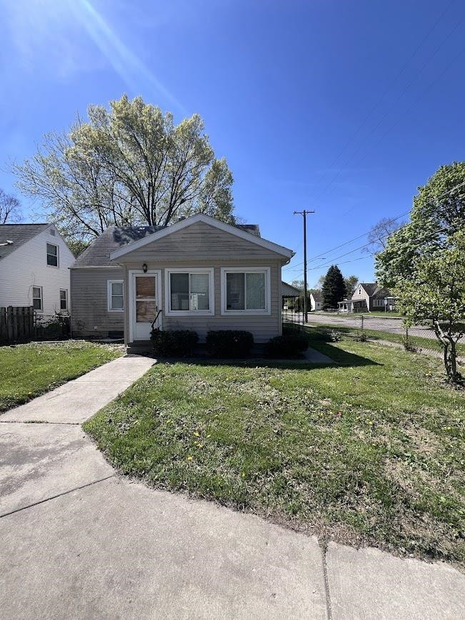652 Crawford Street, Flint, MI 48507 — Photo 7
