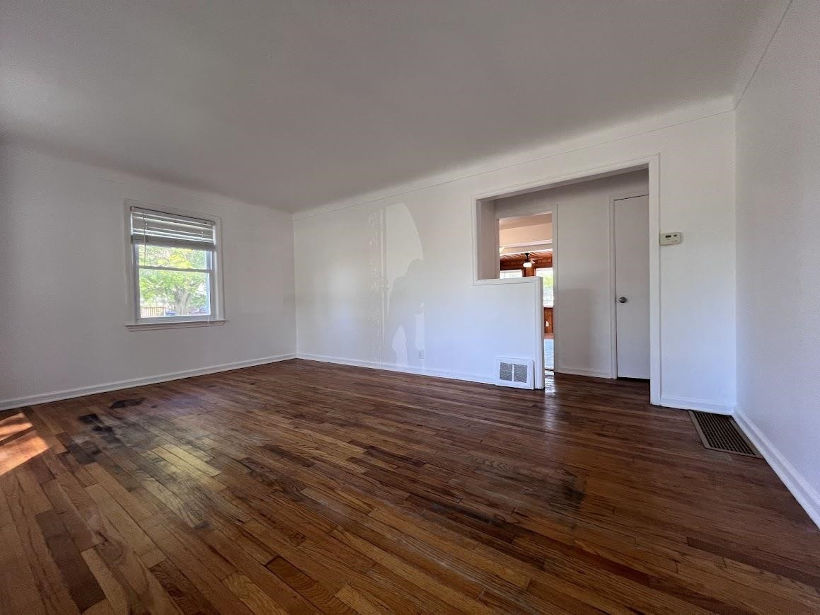 652 Crawford Street, Flint, MI 48507 — Photo 13