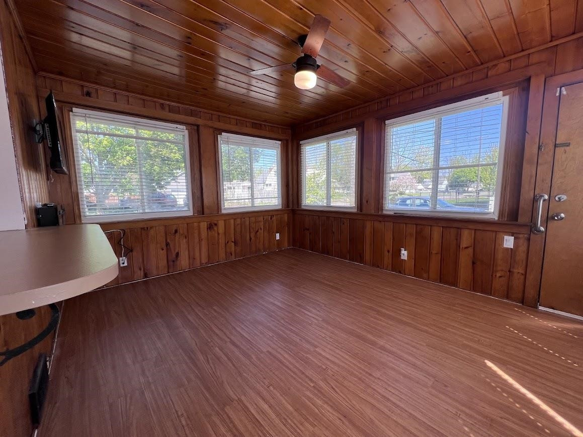 652 Crawford Street, Flint, MI 48507 — Photo 19