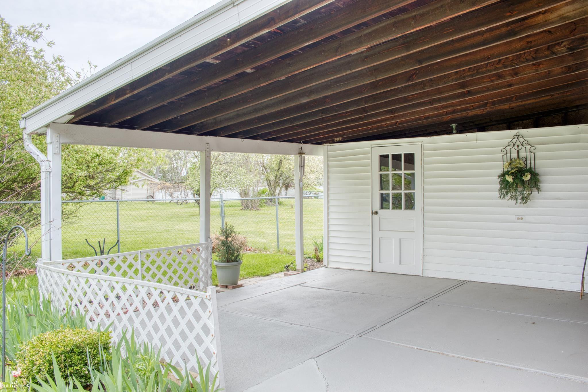 1205 Willow Street, Owosso, MI 48867 — Photo 29