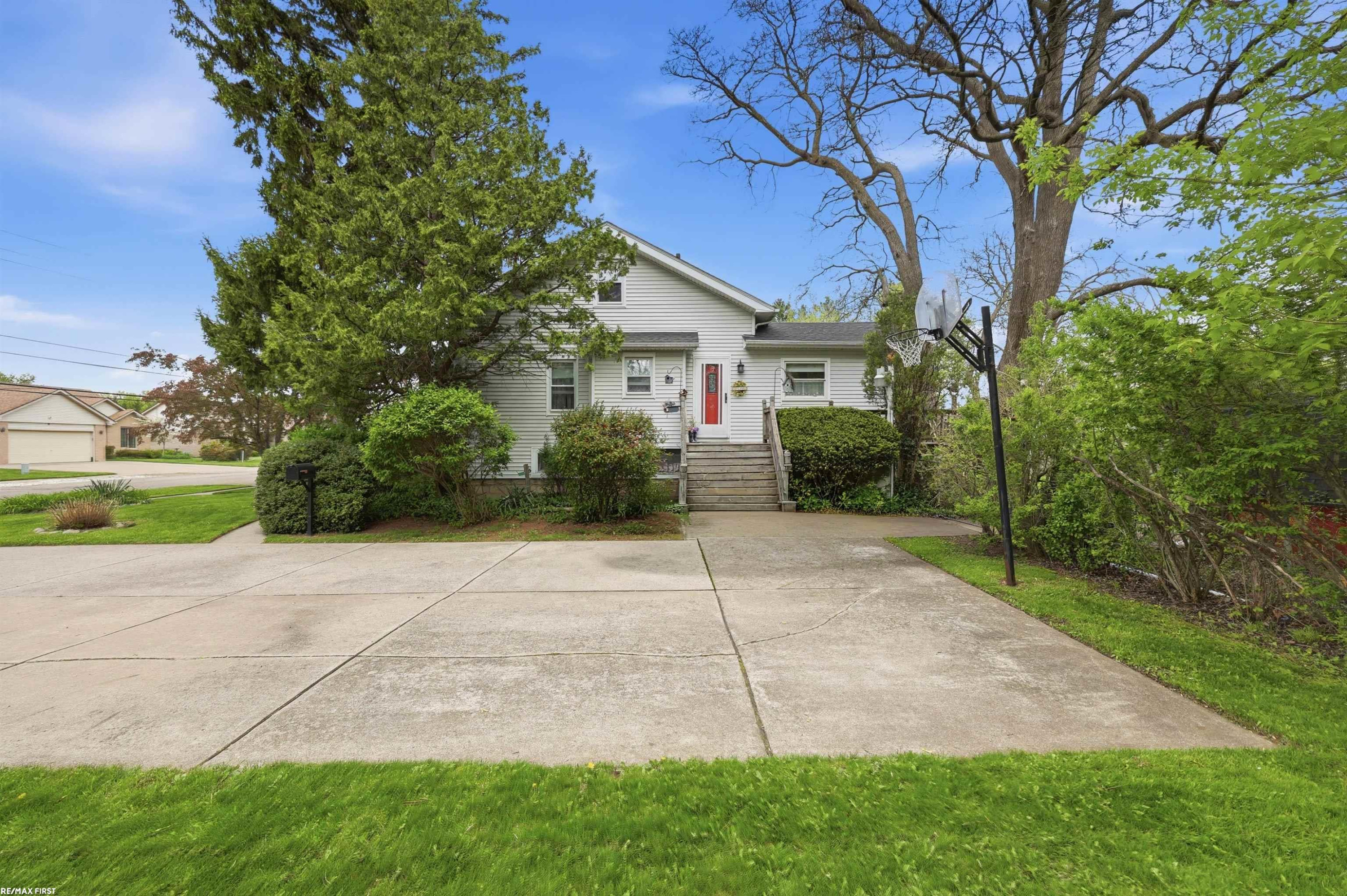 31812 York Street, Fraser, MI 48026 — Photo 35