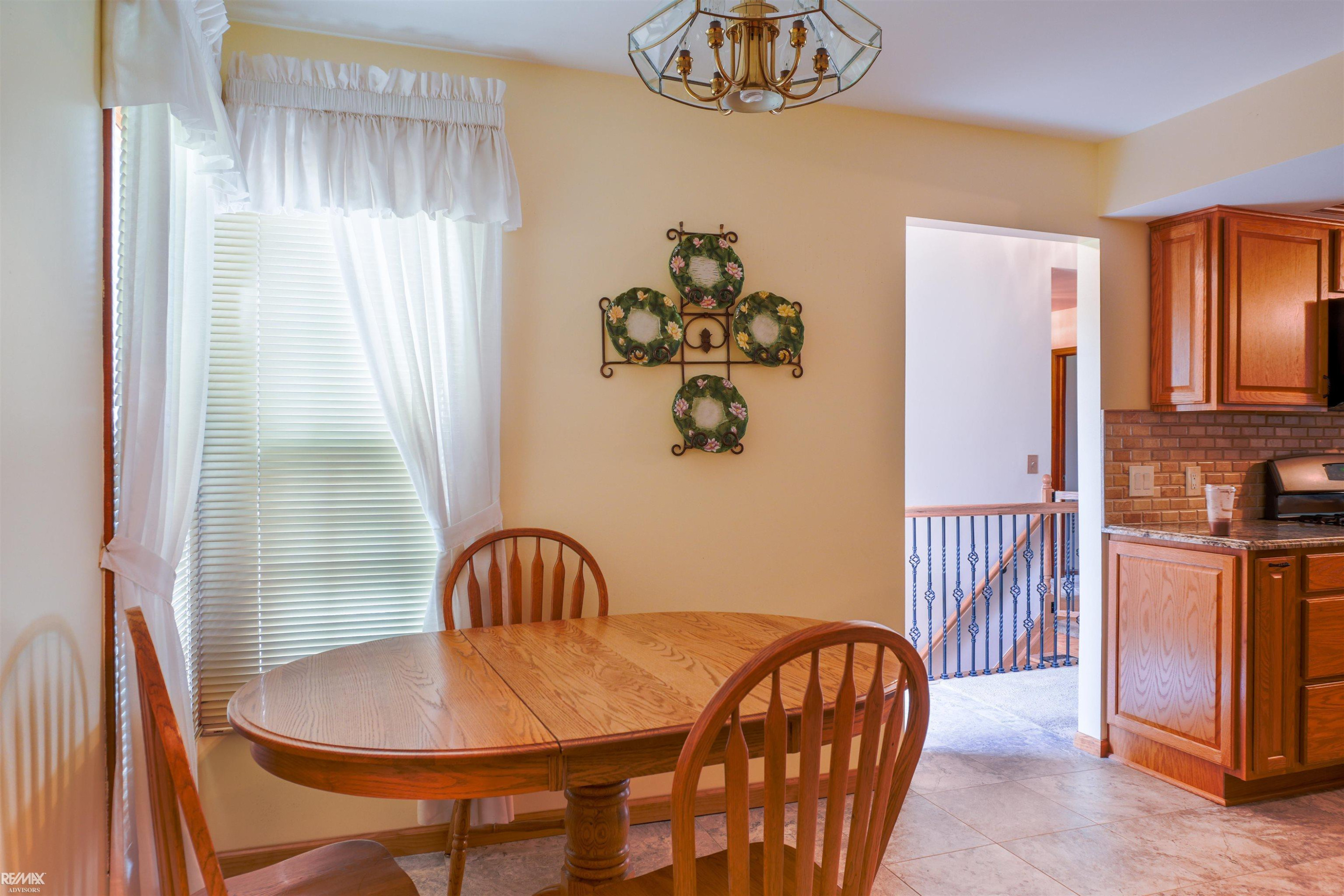 15453 Heather Ridge Trail, Clinton Twp, MI 48038 — Photo 9