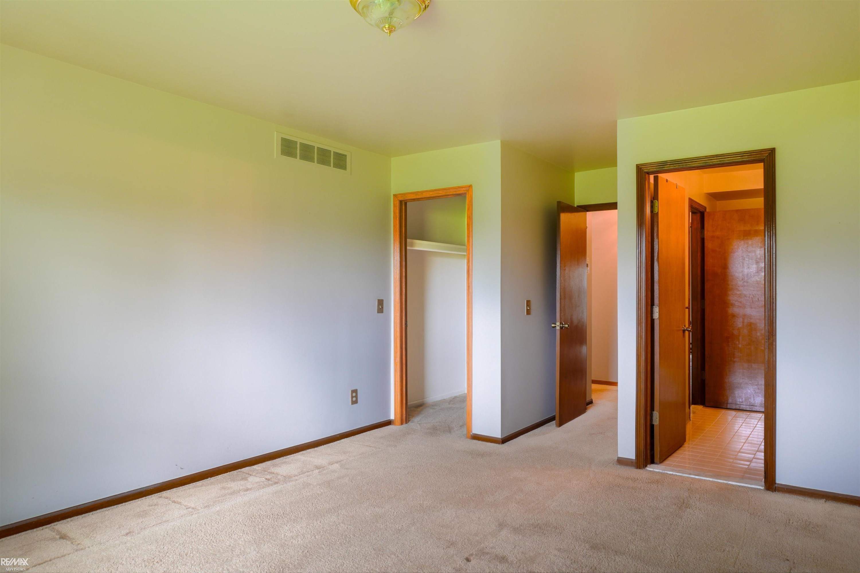 15453 Heather Ridge Trail, Clinton Twp, MI 48038 — Photo 14