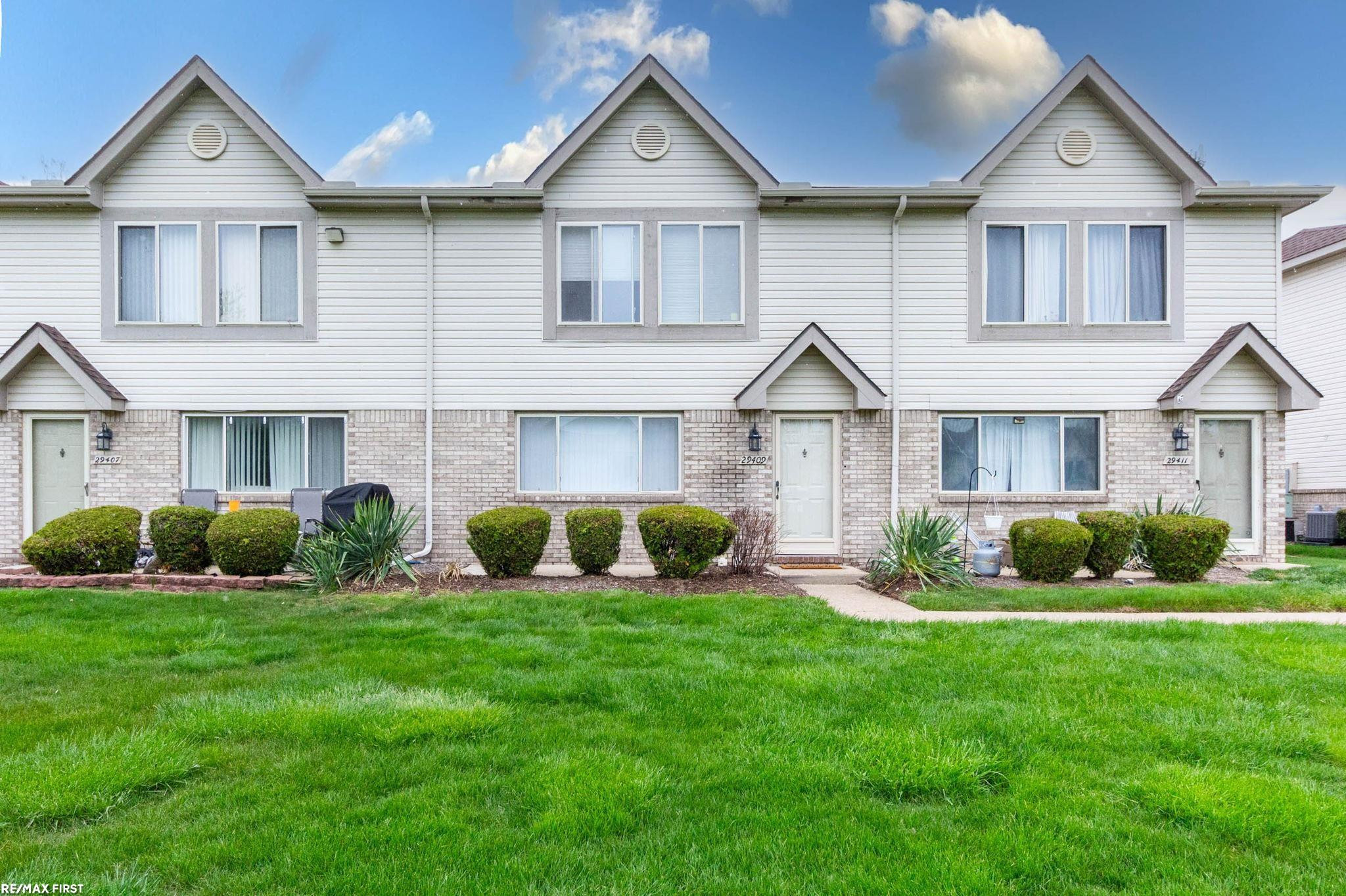 29409 Maurice Court, Chesterfield, MI 48047 — front exterior