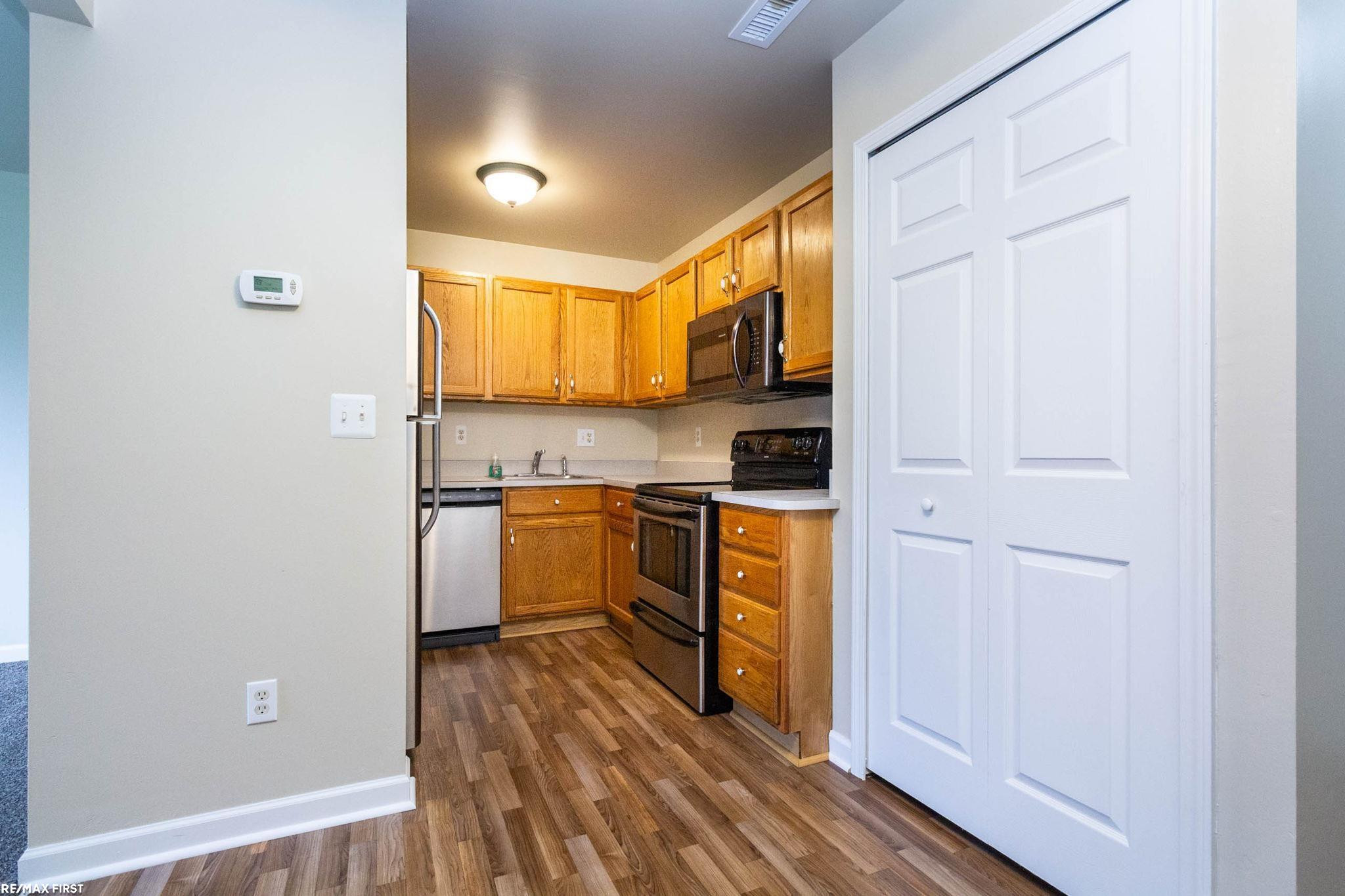 29409 Maurice Court, Chesterfield, MI 48047 — Photo 10